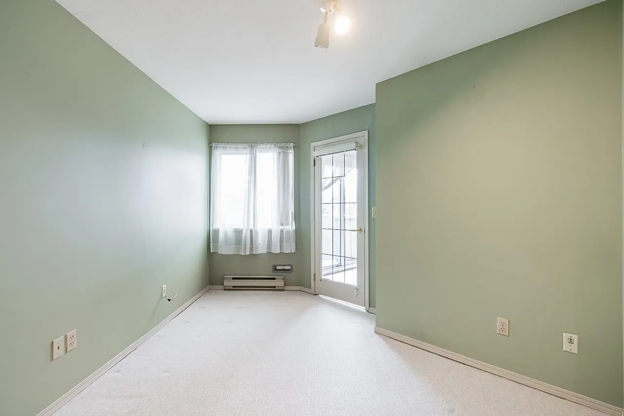 350 8611 Ackroyd Road