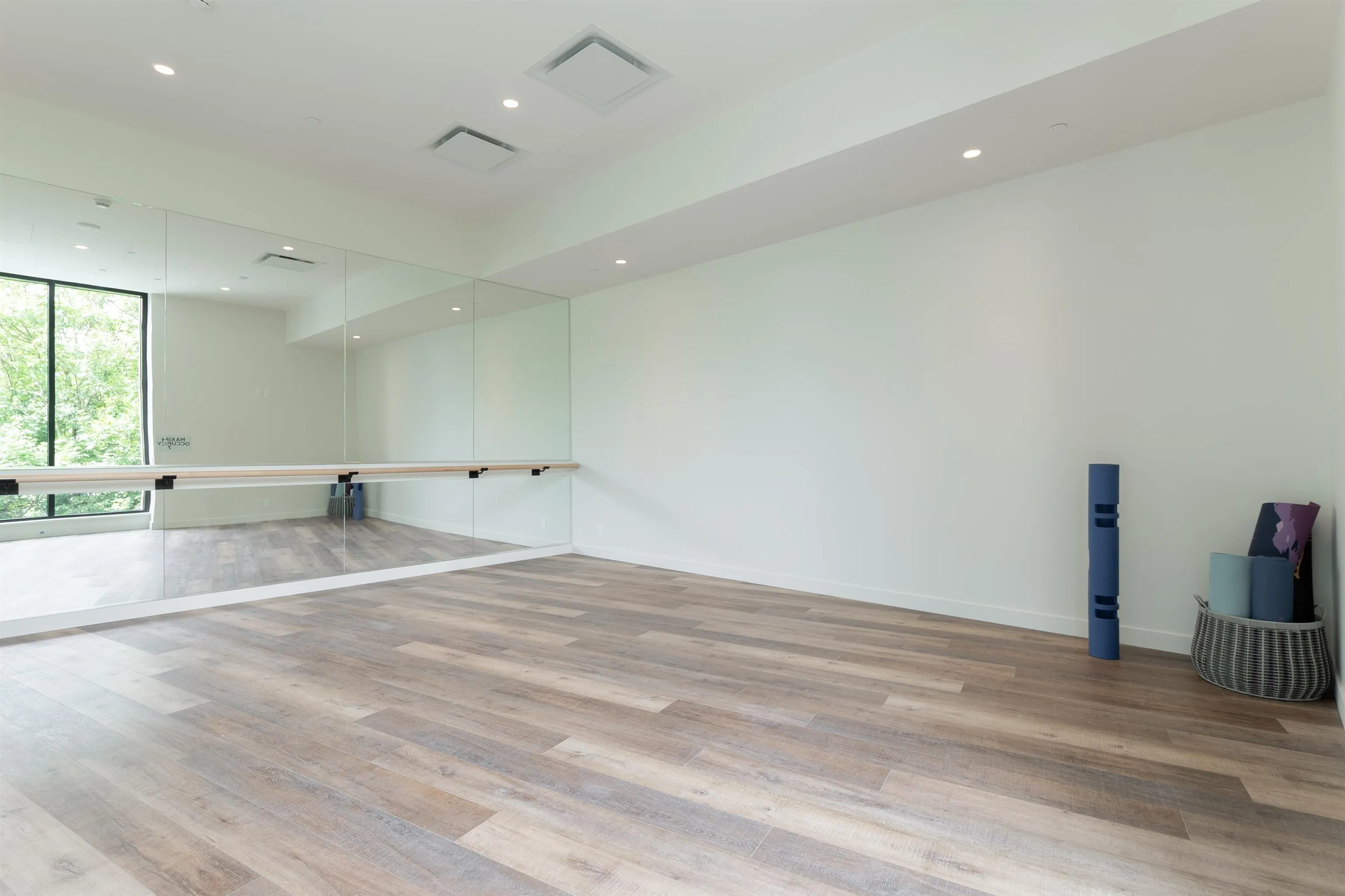 504 6855 Pearson Way