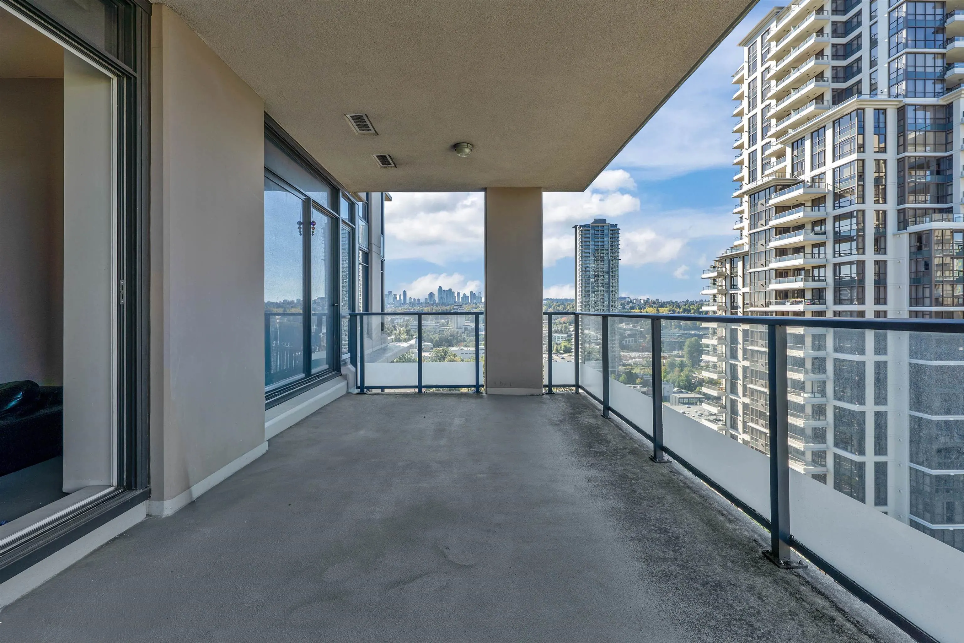 1506 2077 Rosser Avenue