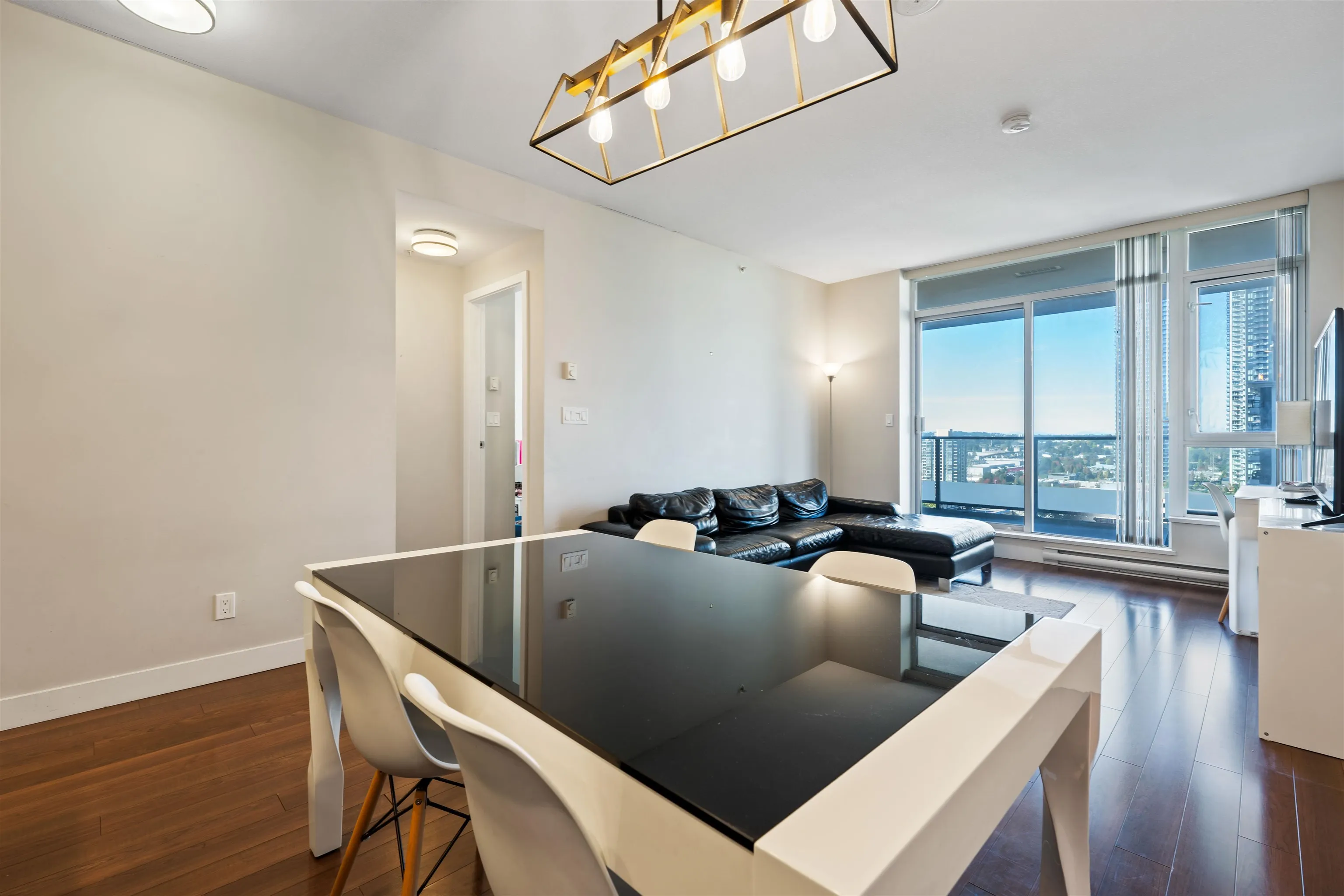 1506 2077 Rosser Avenue