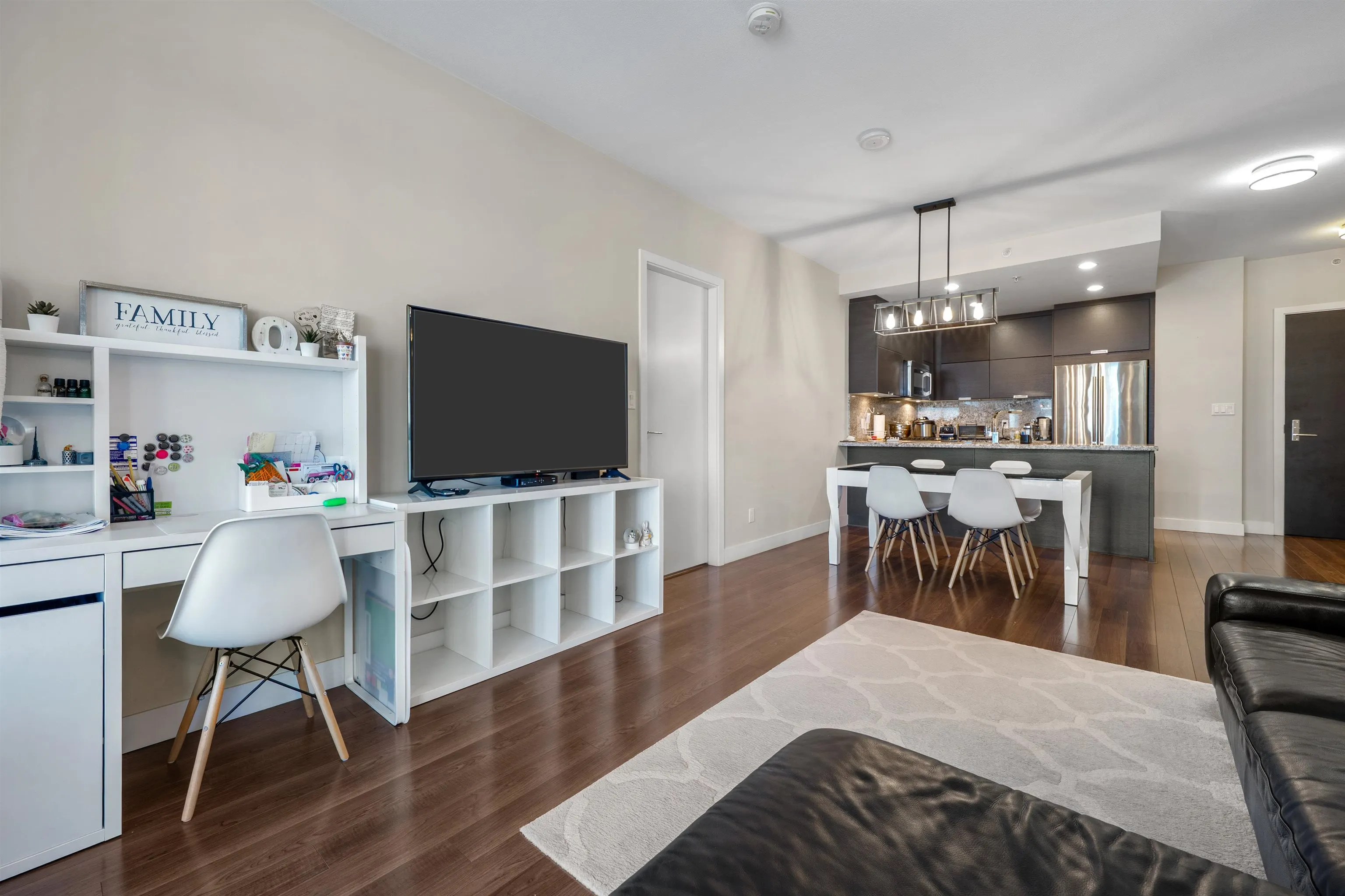 1506 2077 Rosser Avenue