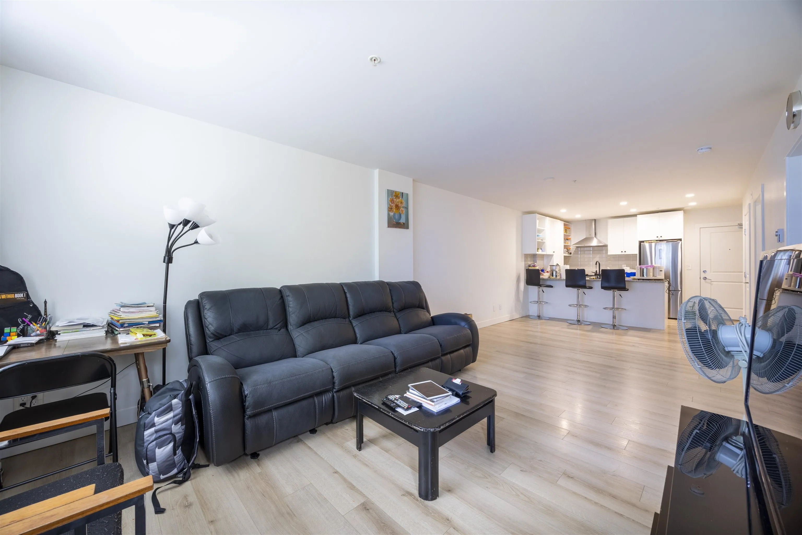 A104 20487 65 Avenue