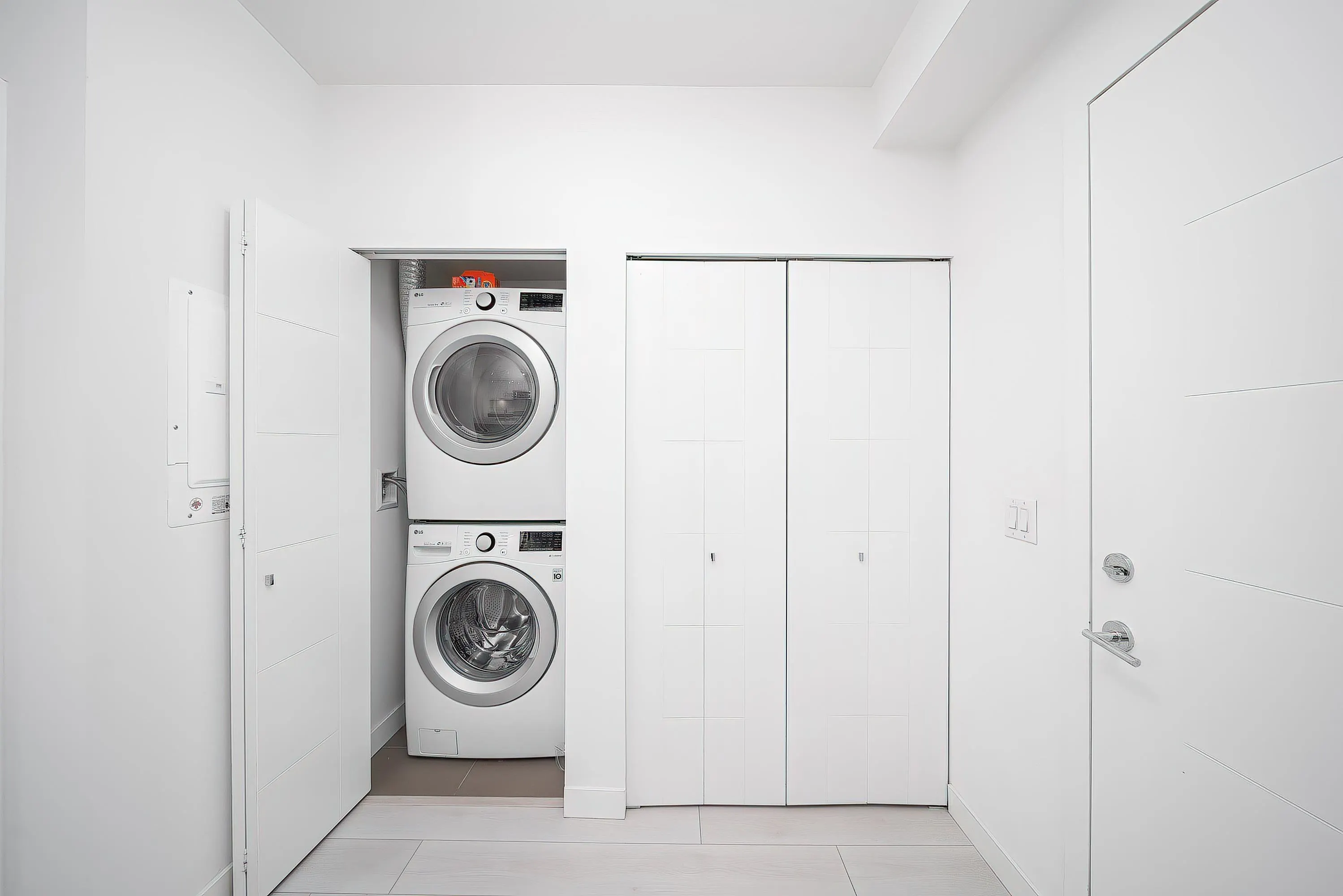 121 13963 105 Boulevard