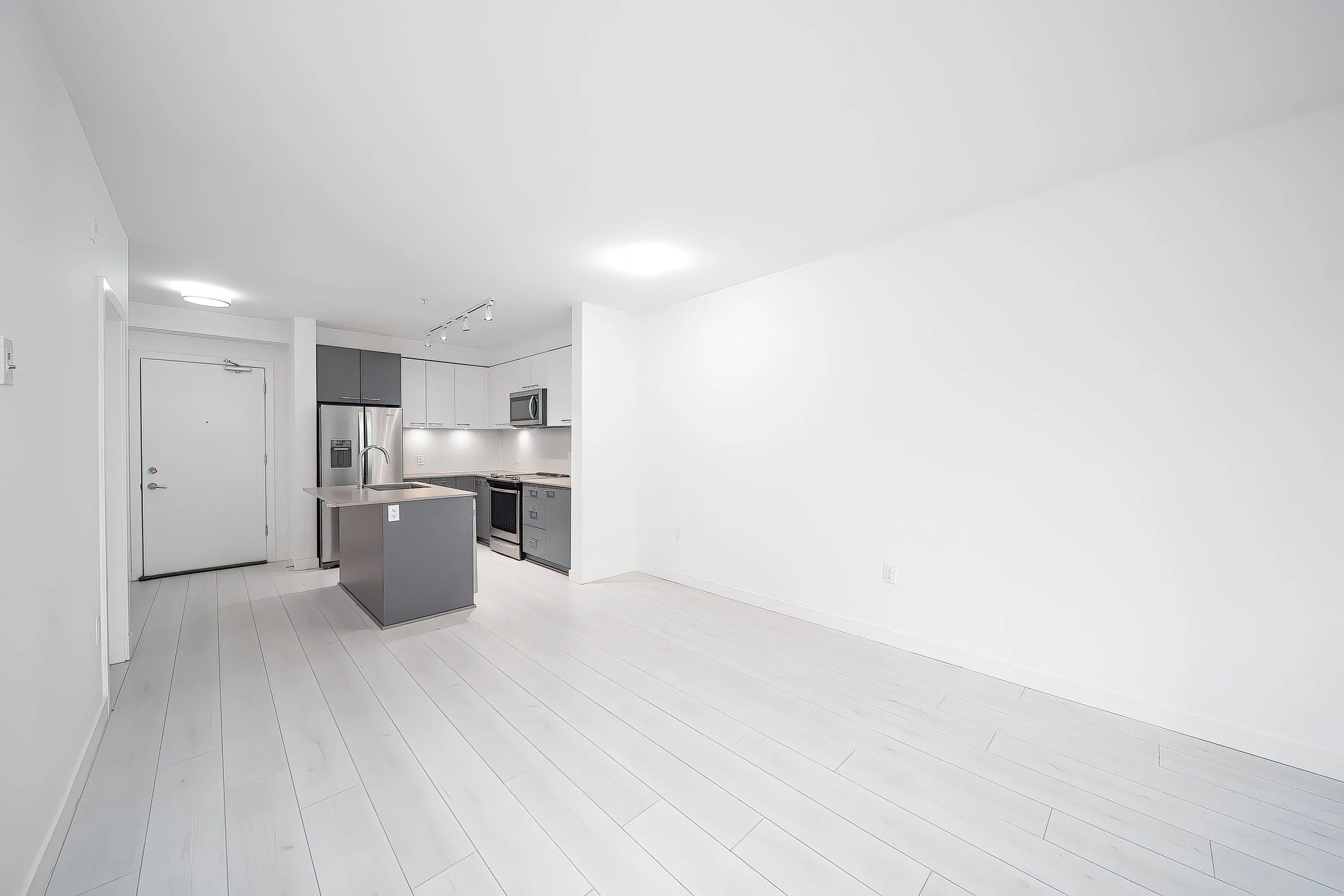 121 13963 105 Boulevard