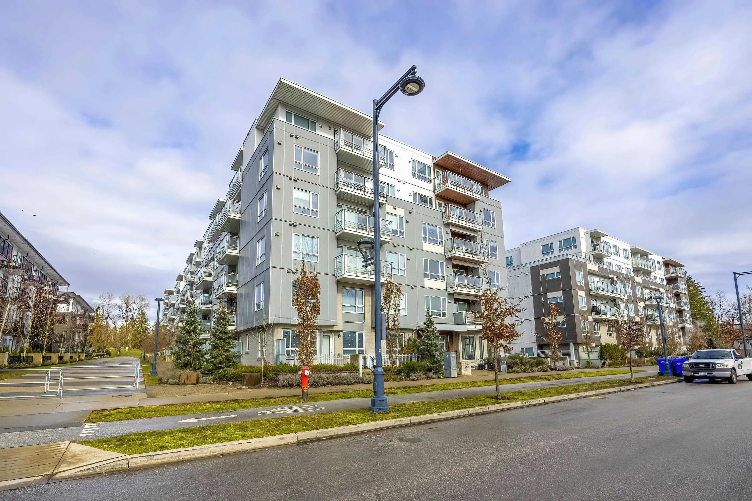 121 13963 105 Boulevard