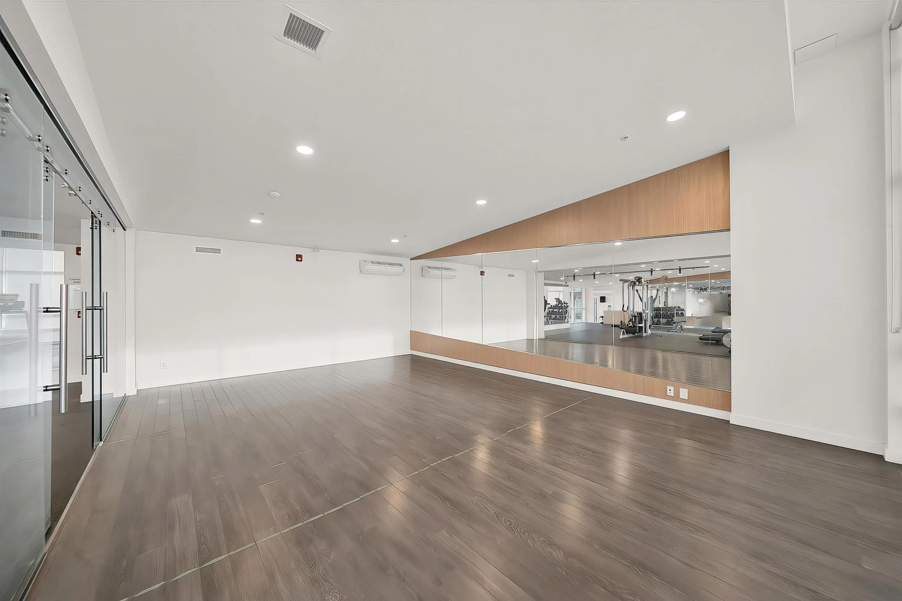 121 13963 105 Boulevard