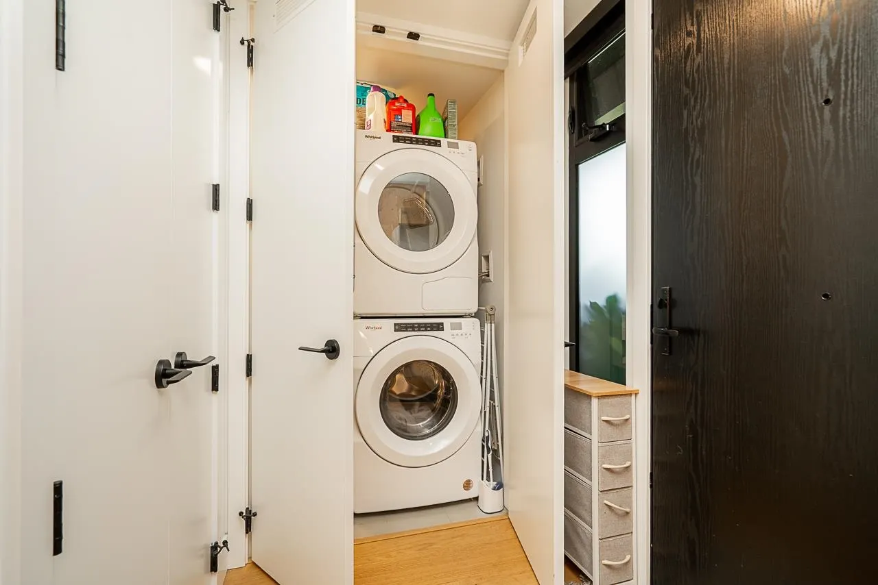 202 310 Salter Street