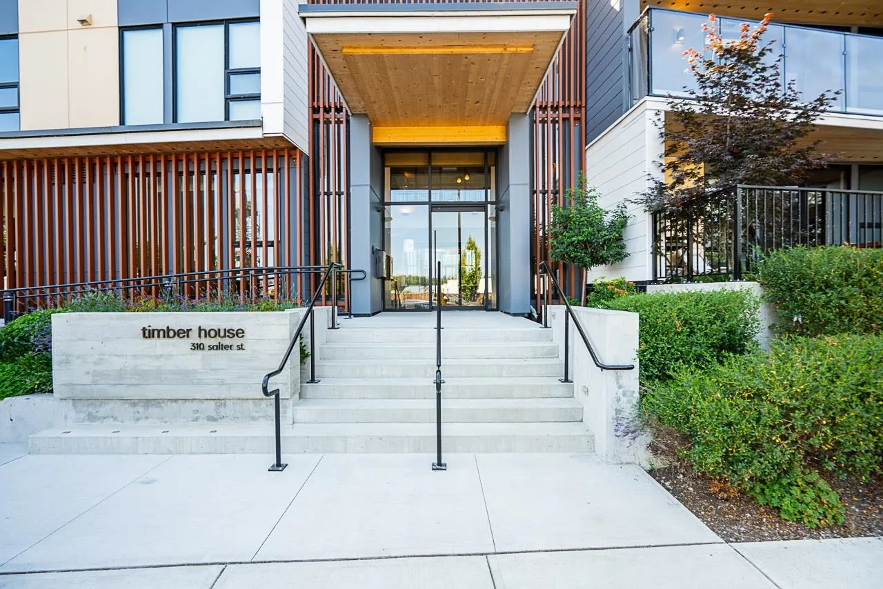 202 310 Salter Street
