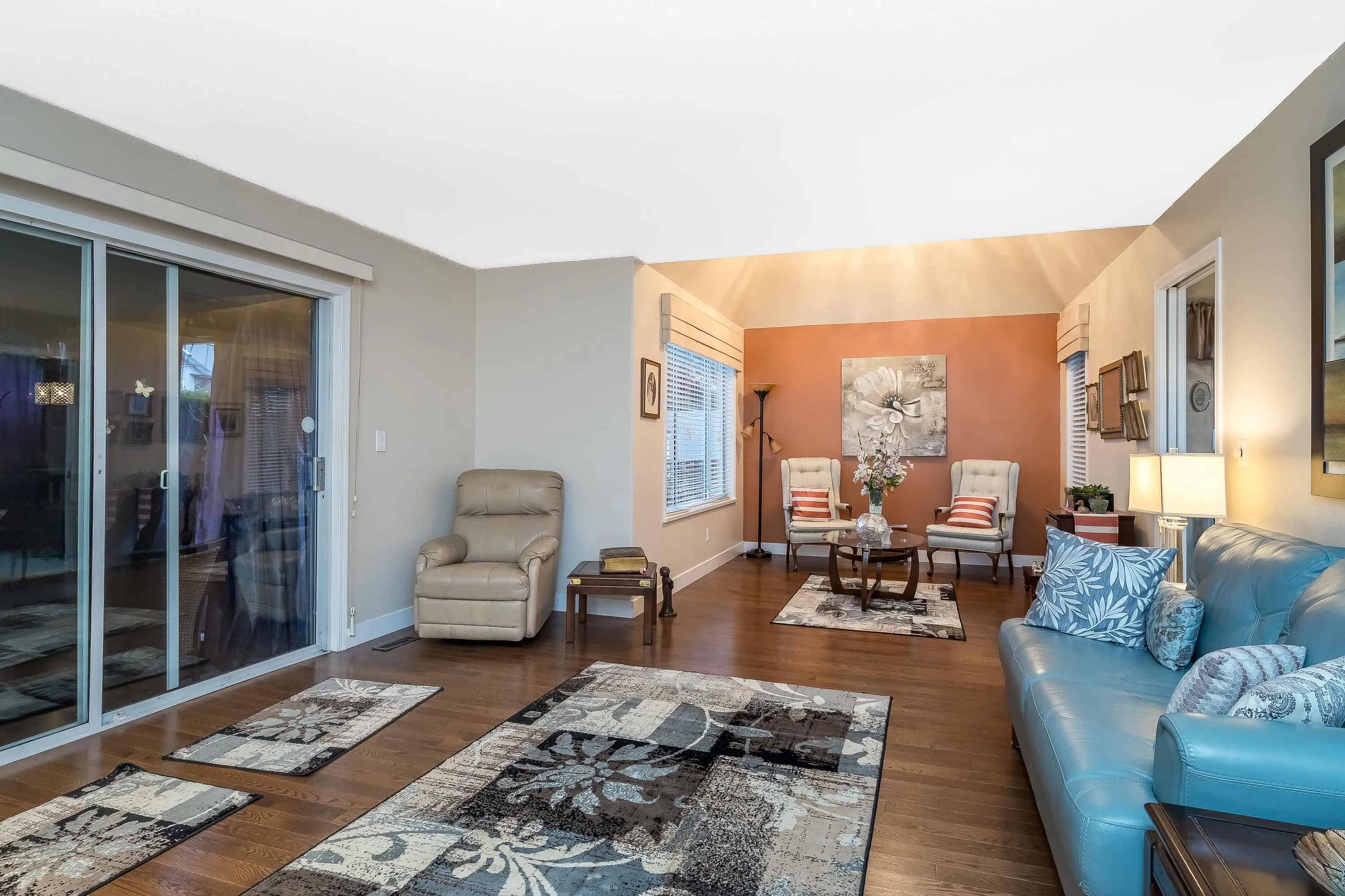 1 8567 164th Street