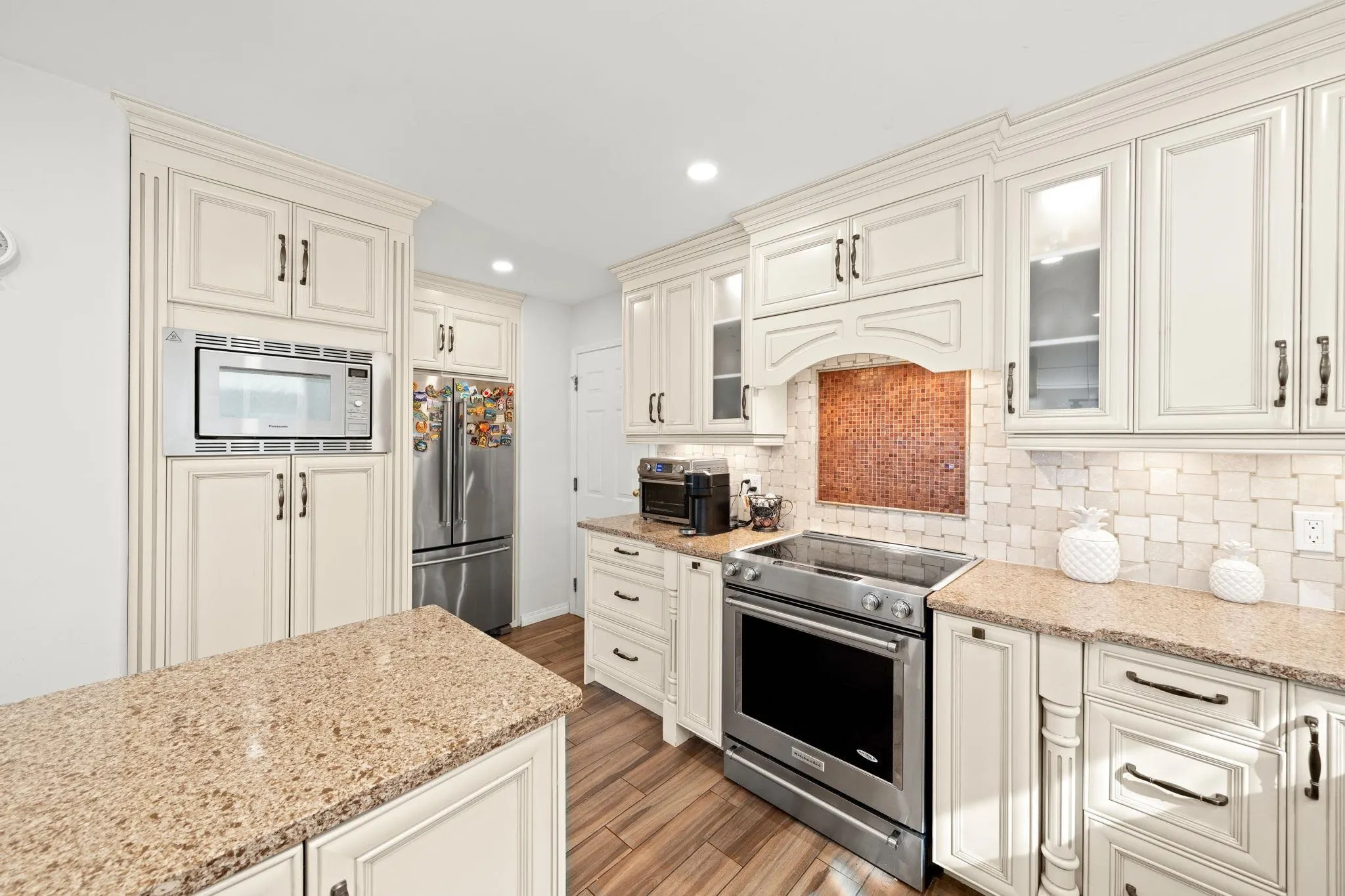 2258 Sorrento Drive