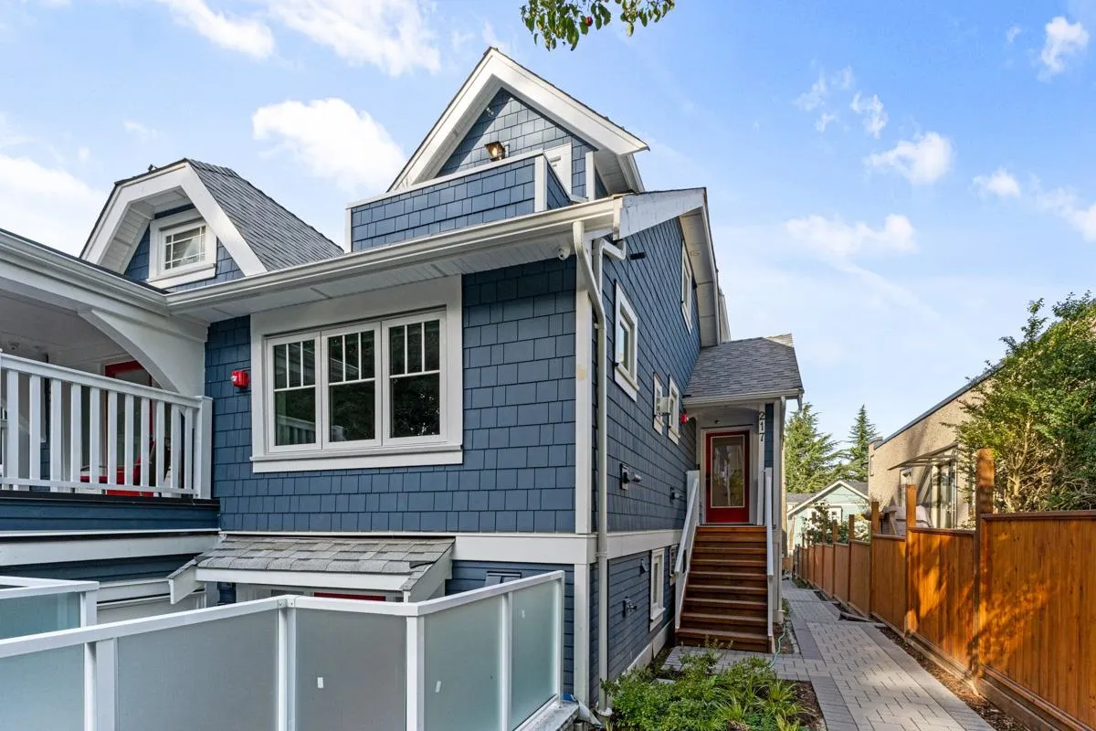 217 W 16th Avenue