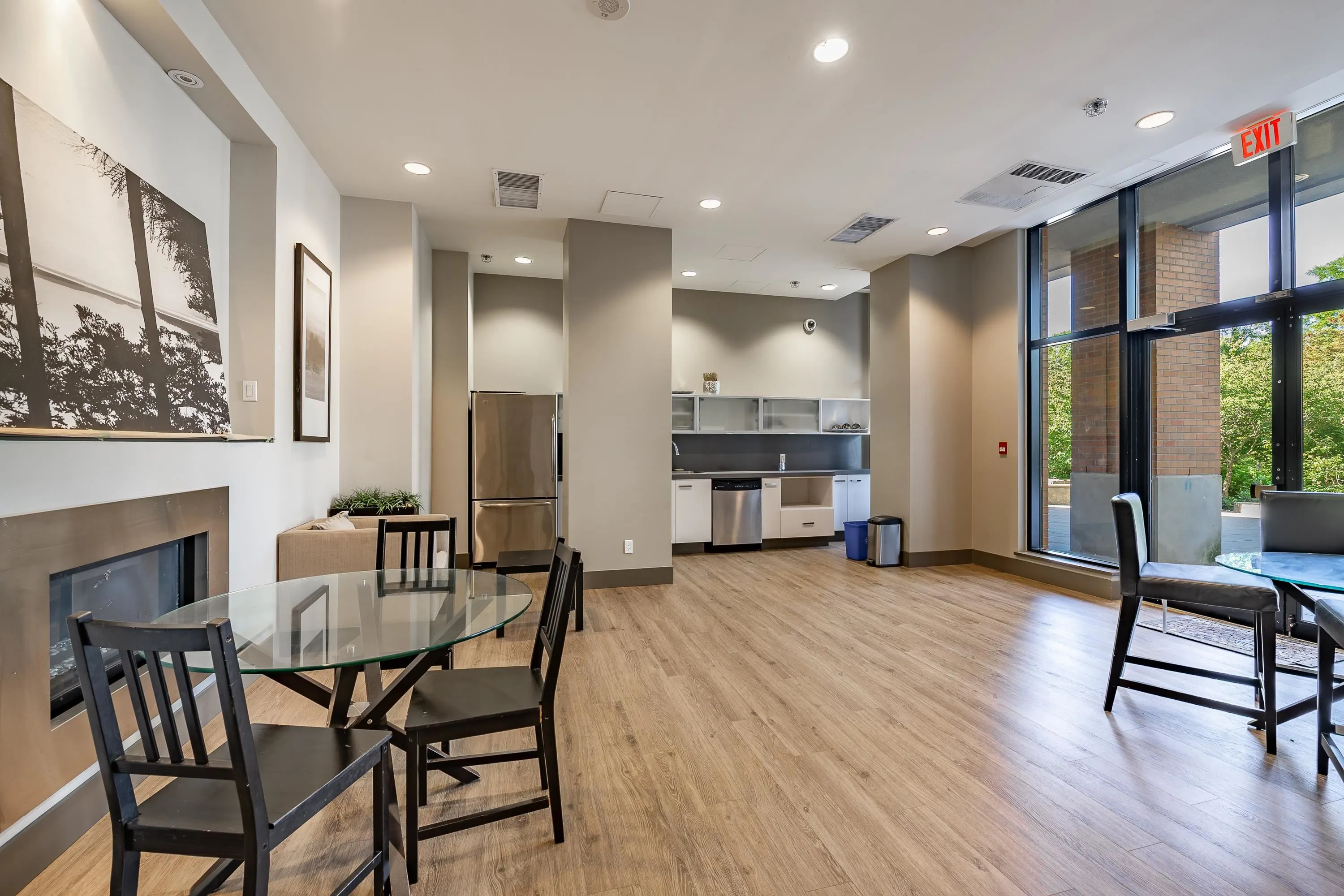 1705 10777 University Drive