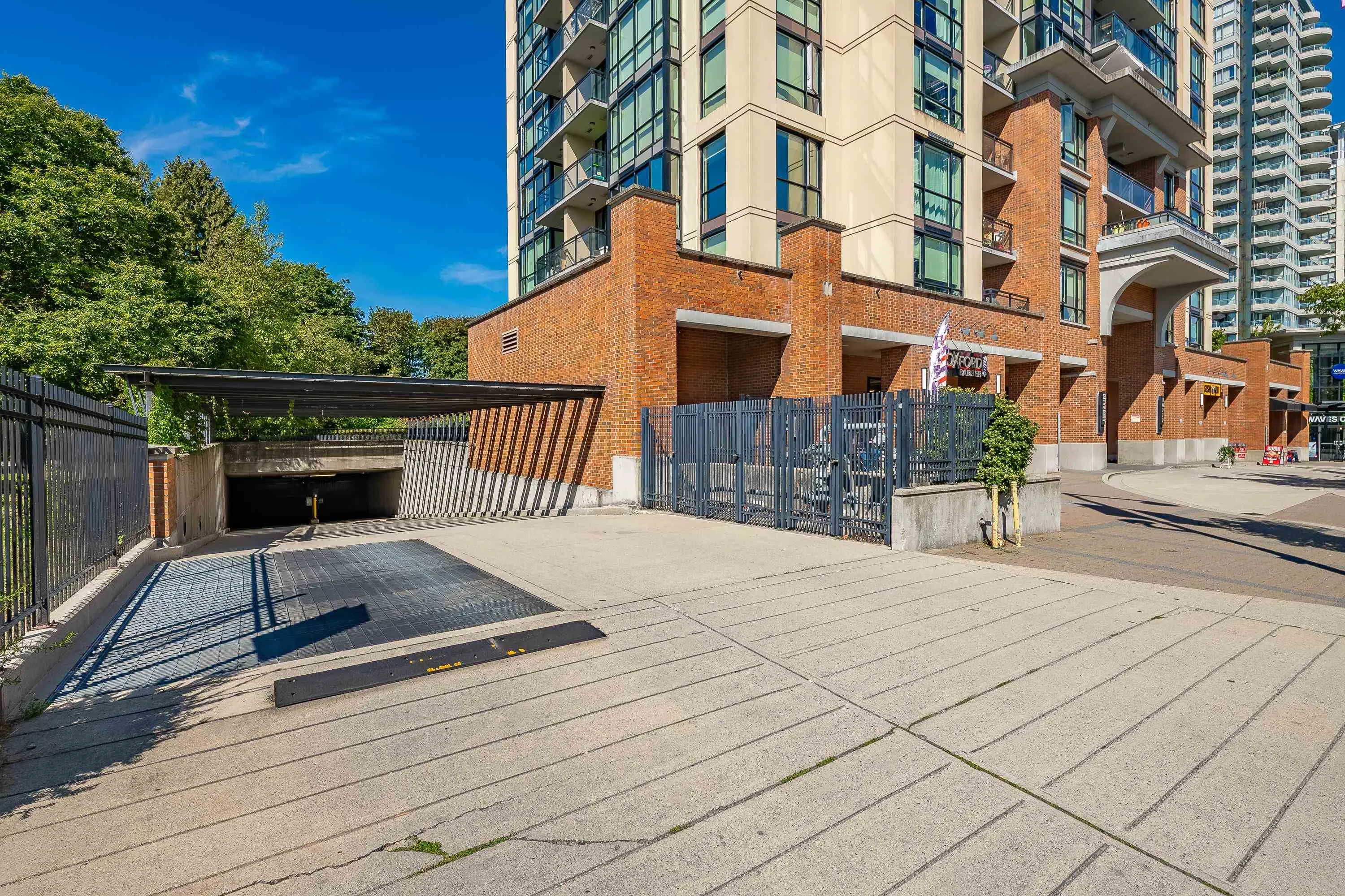 1705 10777 University Drive