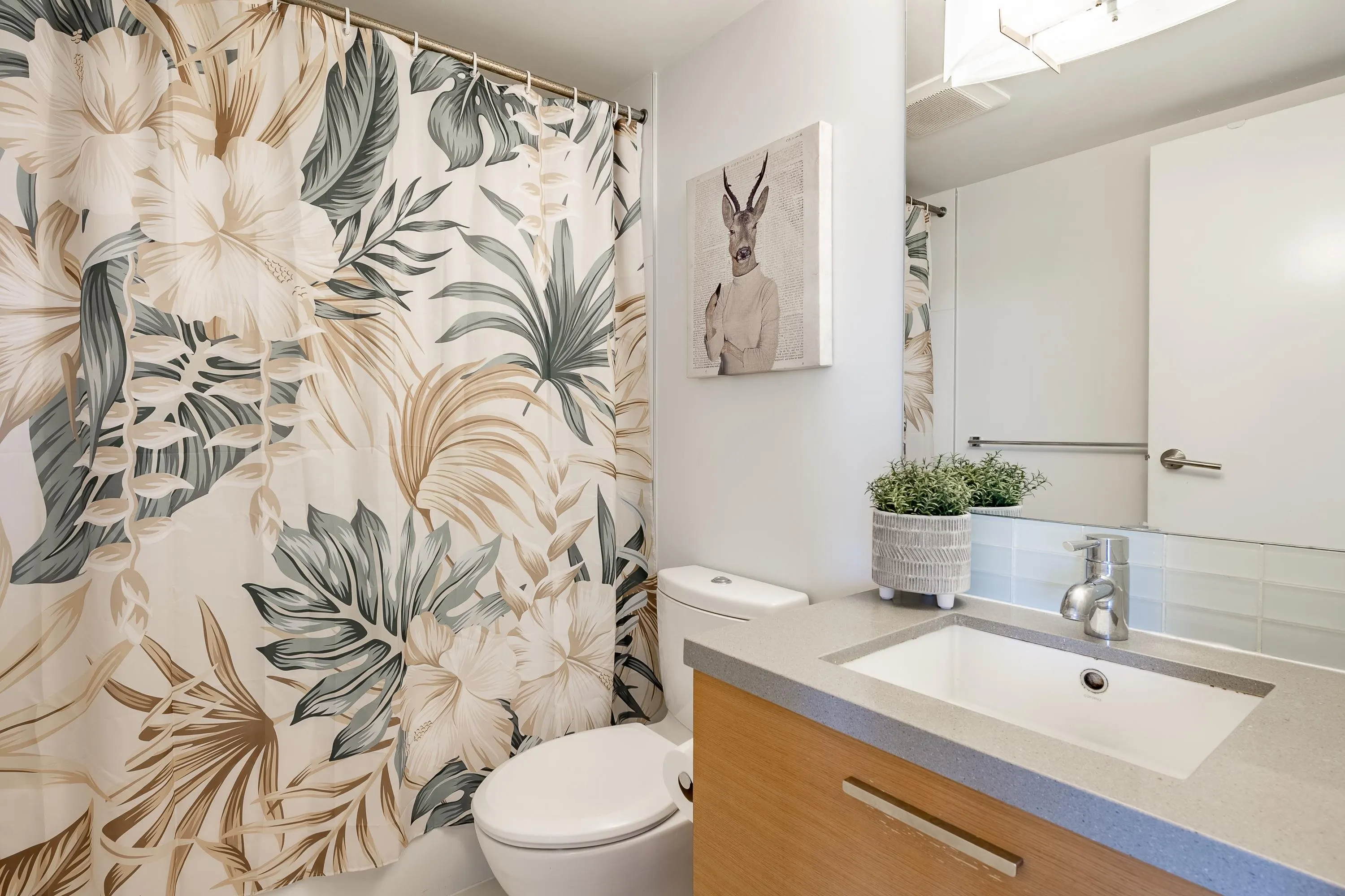 1705 10777 University Drive