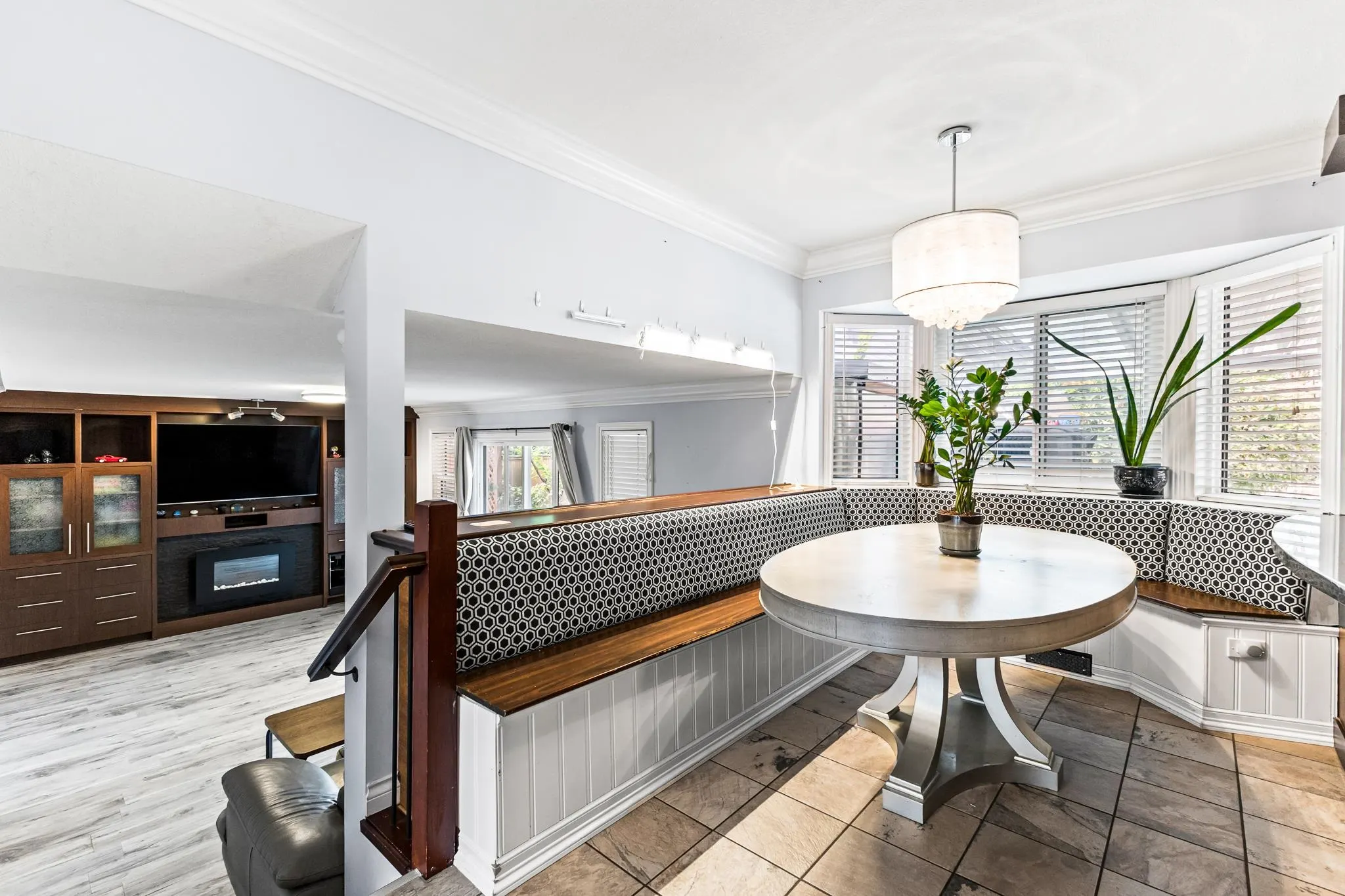 1147 Confederation Drive