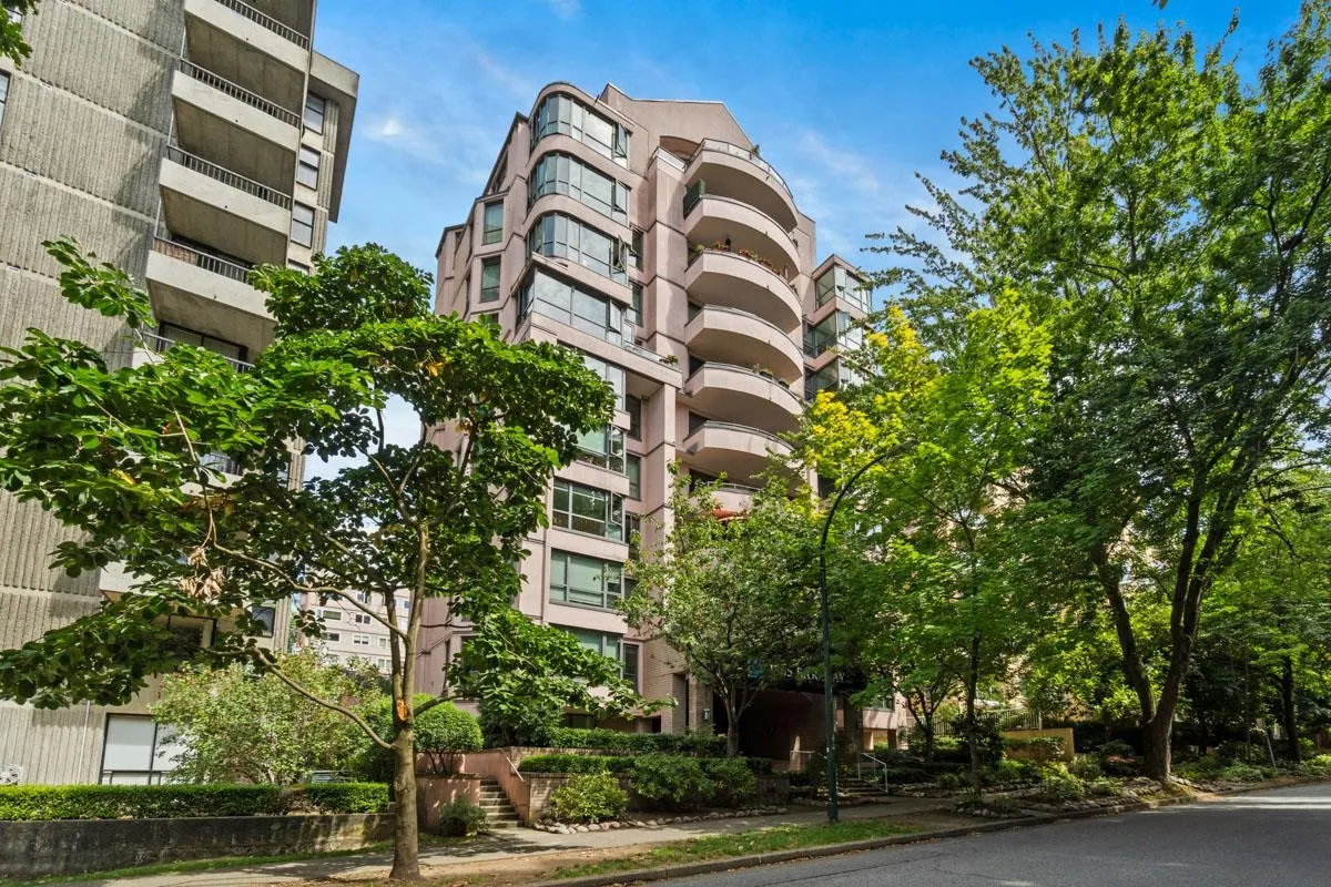 804 1265 Barclay Street