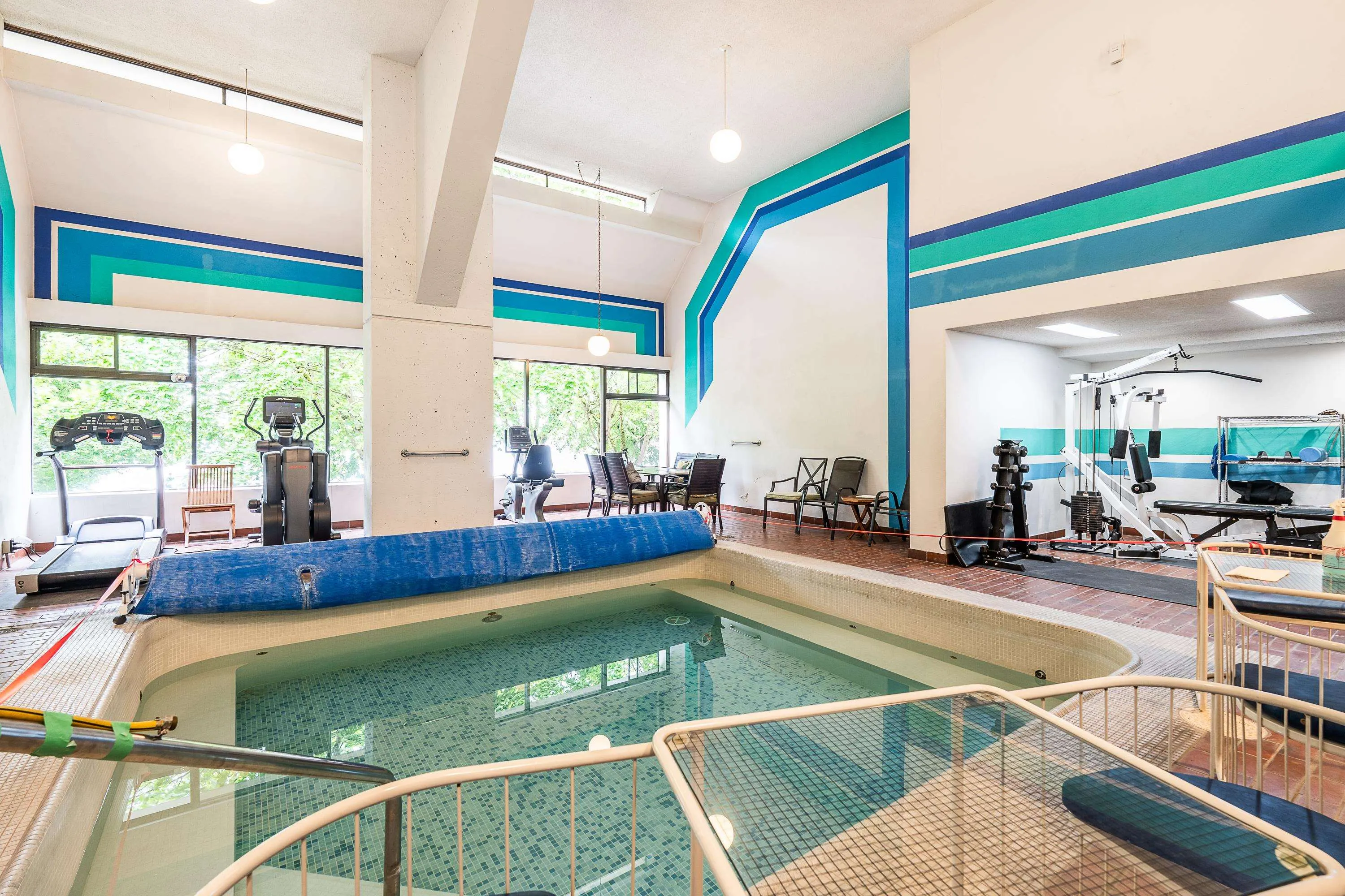 201 1995 Beach Avenue