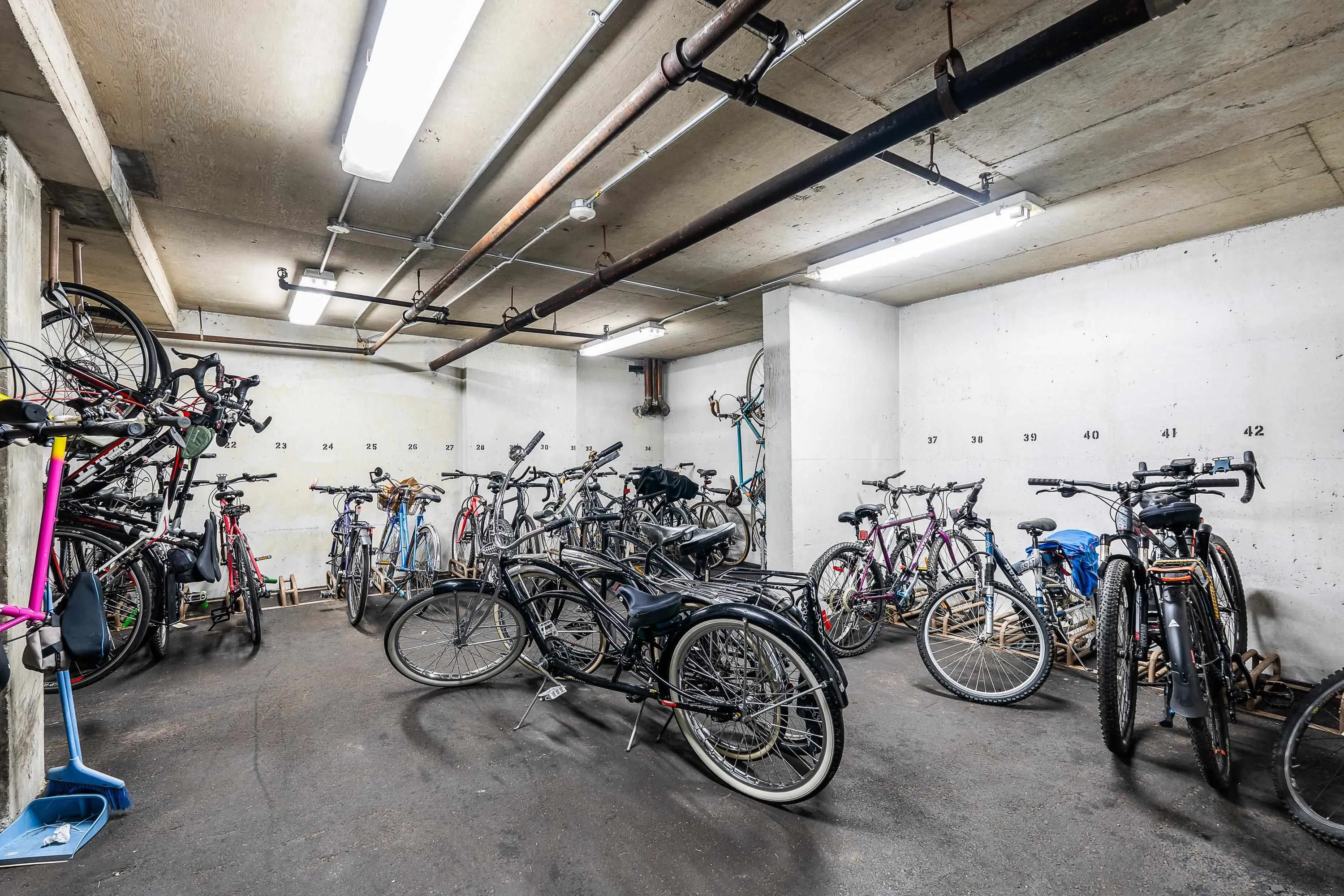 201 1995 Beach Avenue