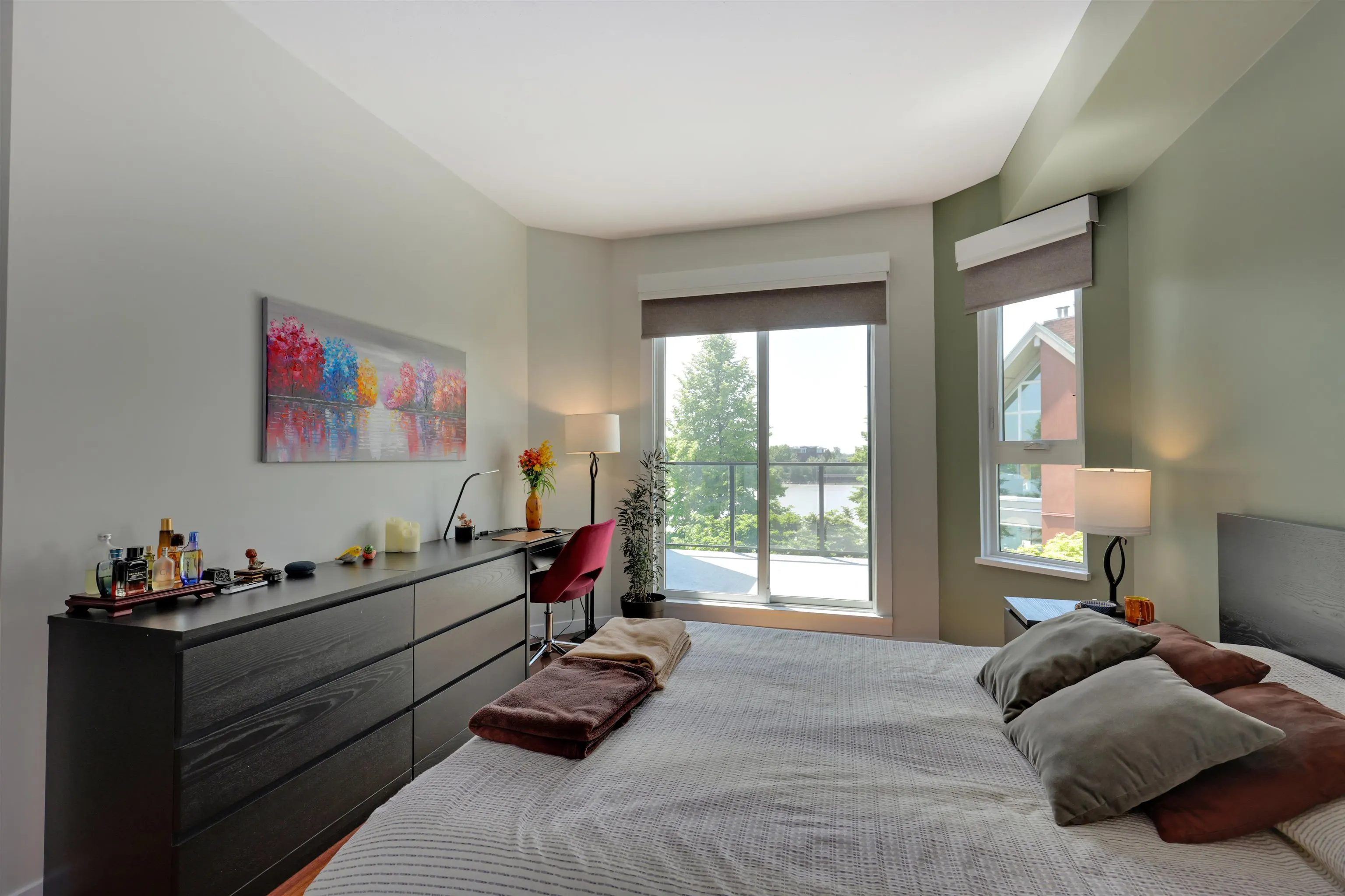 420 1150 Quayside Drive