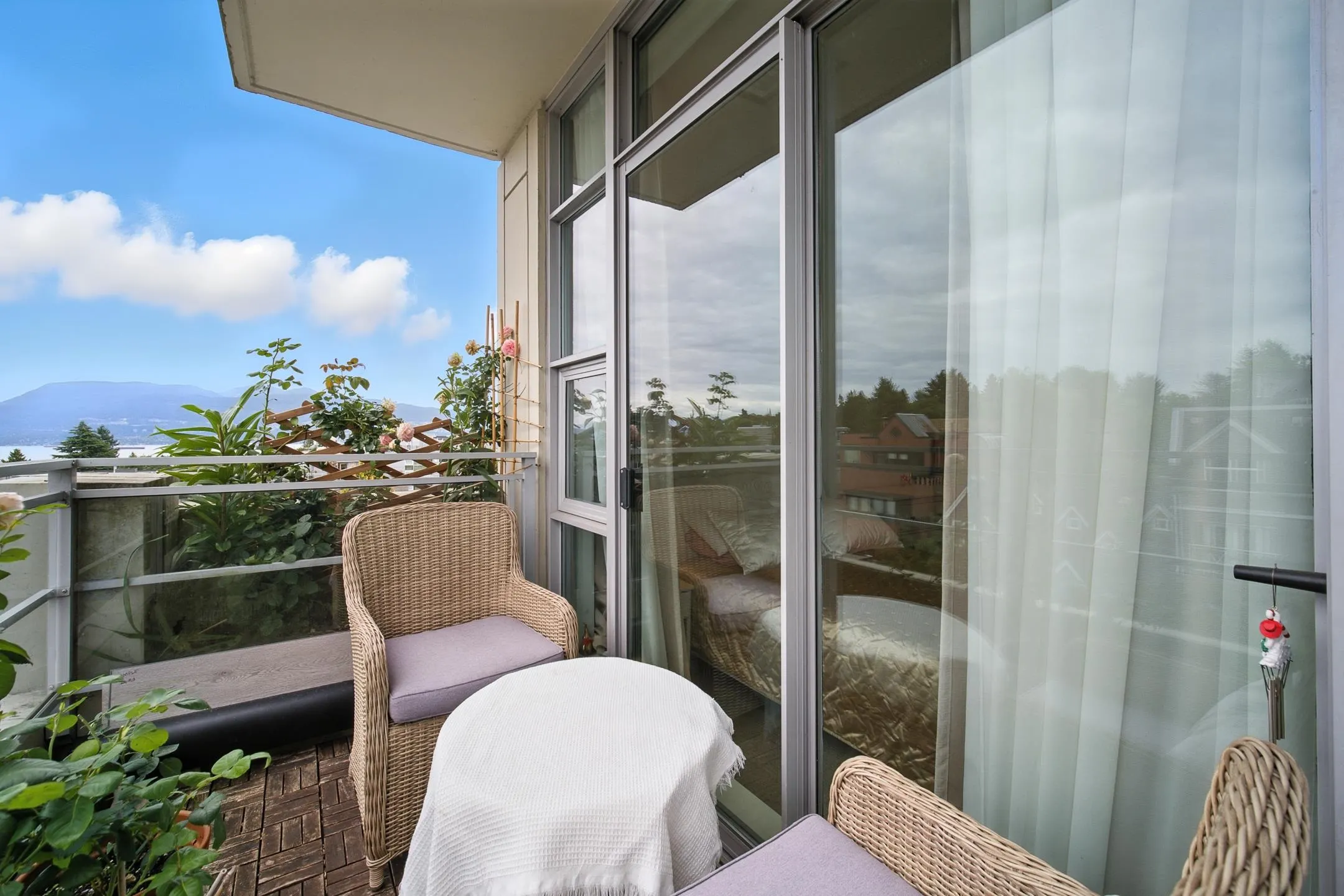 404 3595 W 18th Avenue