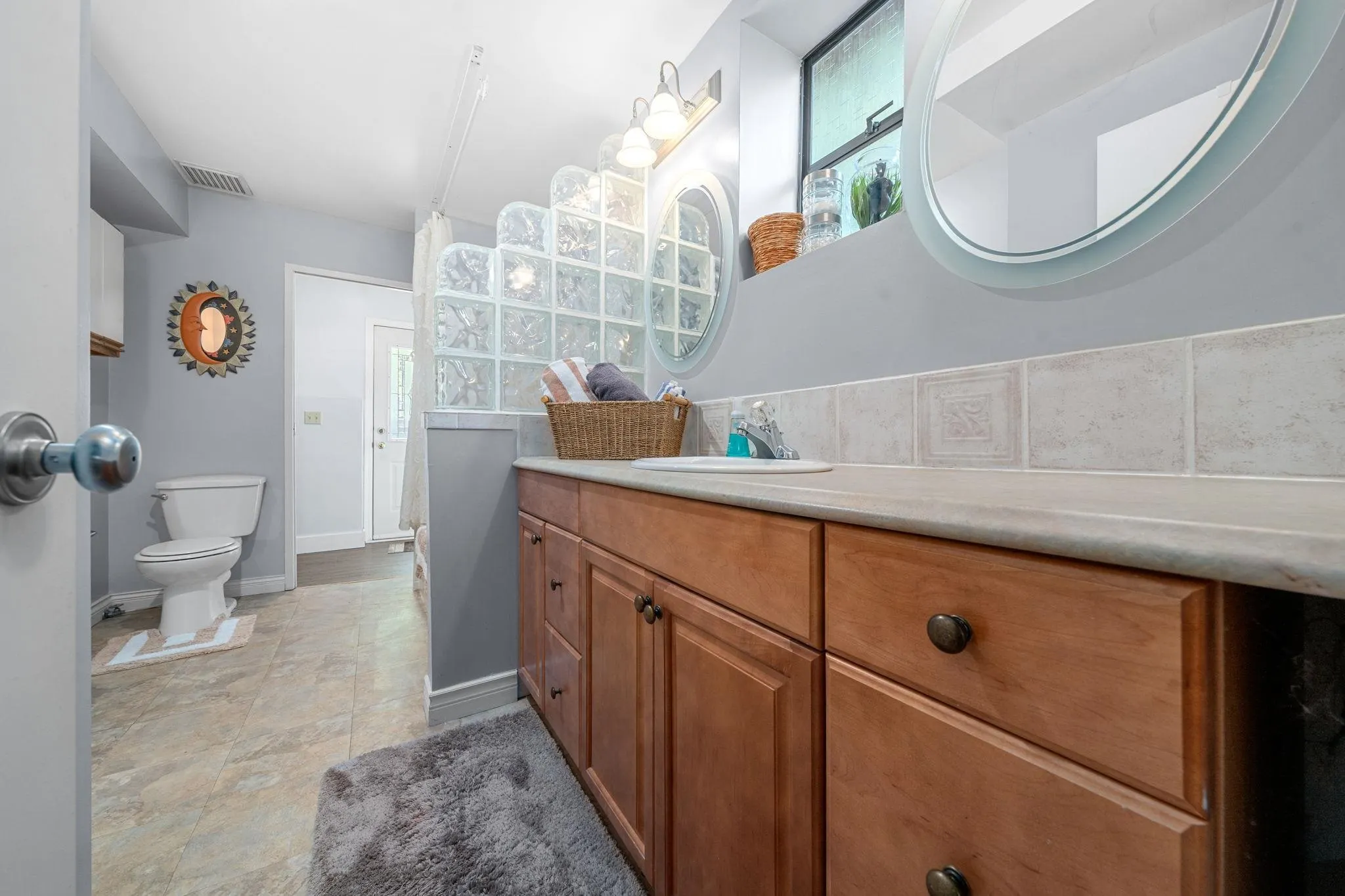 871 Fairway Drive