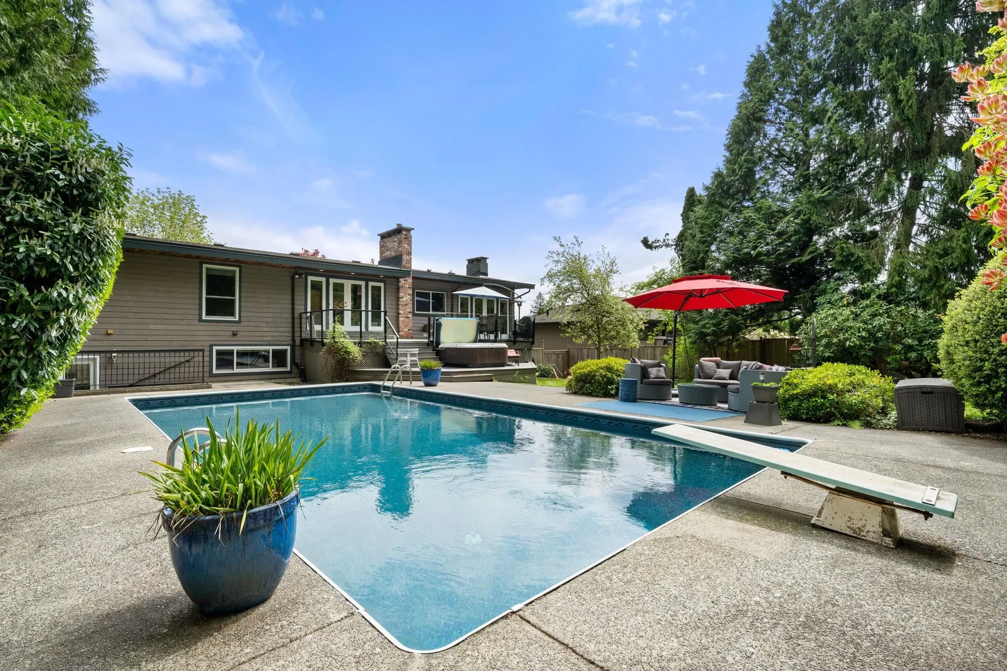 871 Fairway Drive