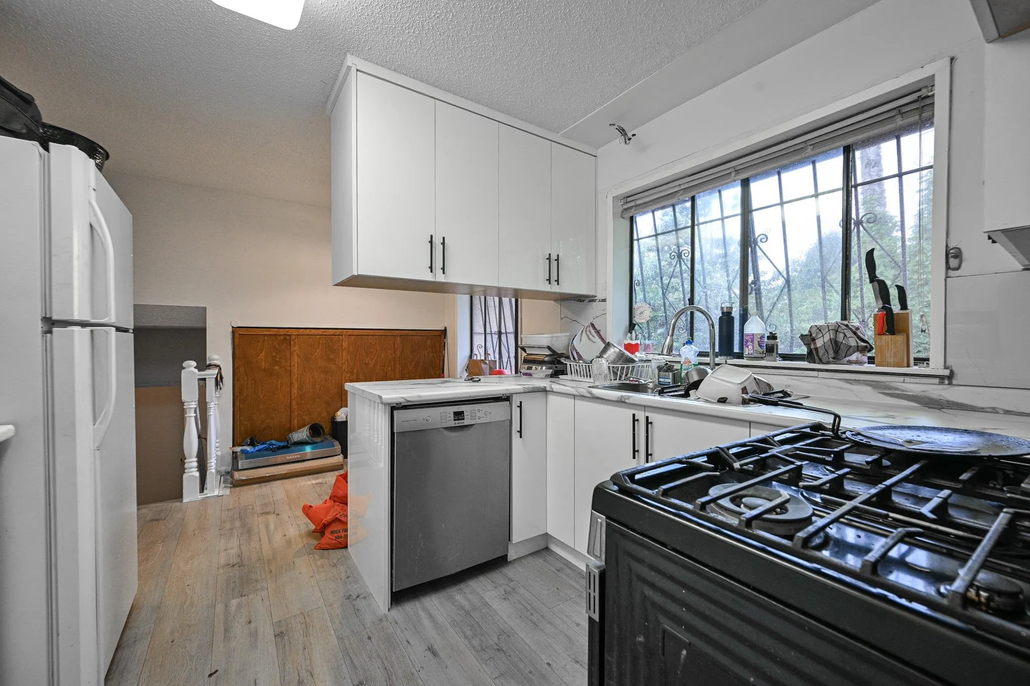 2272 Bevan Crescent