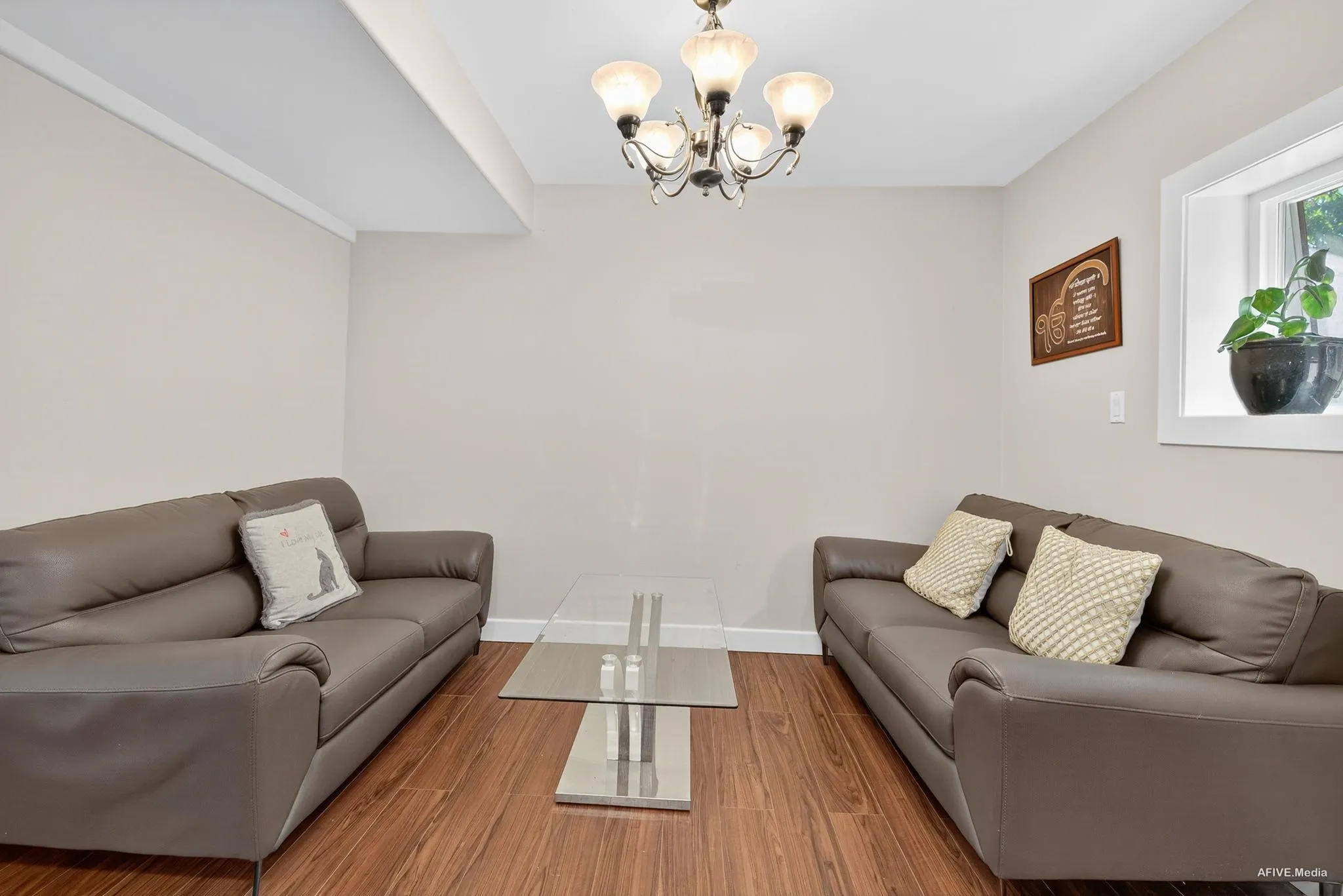 3443 Shuswap Terrace