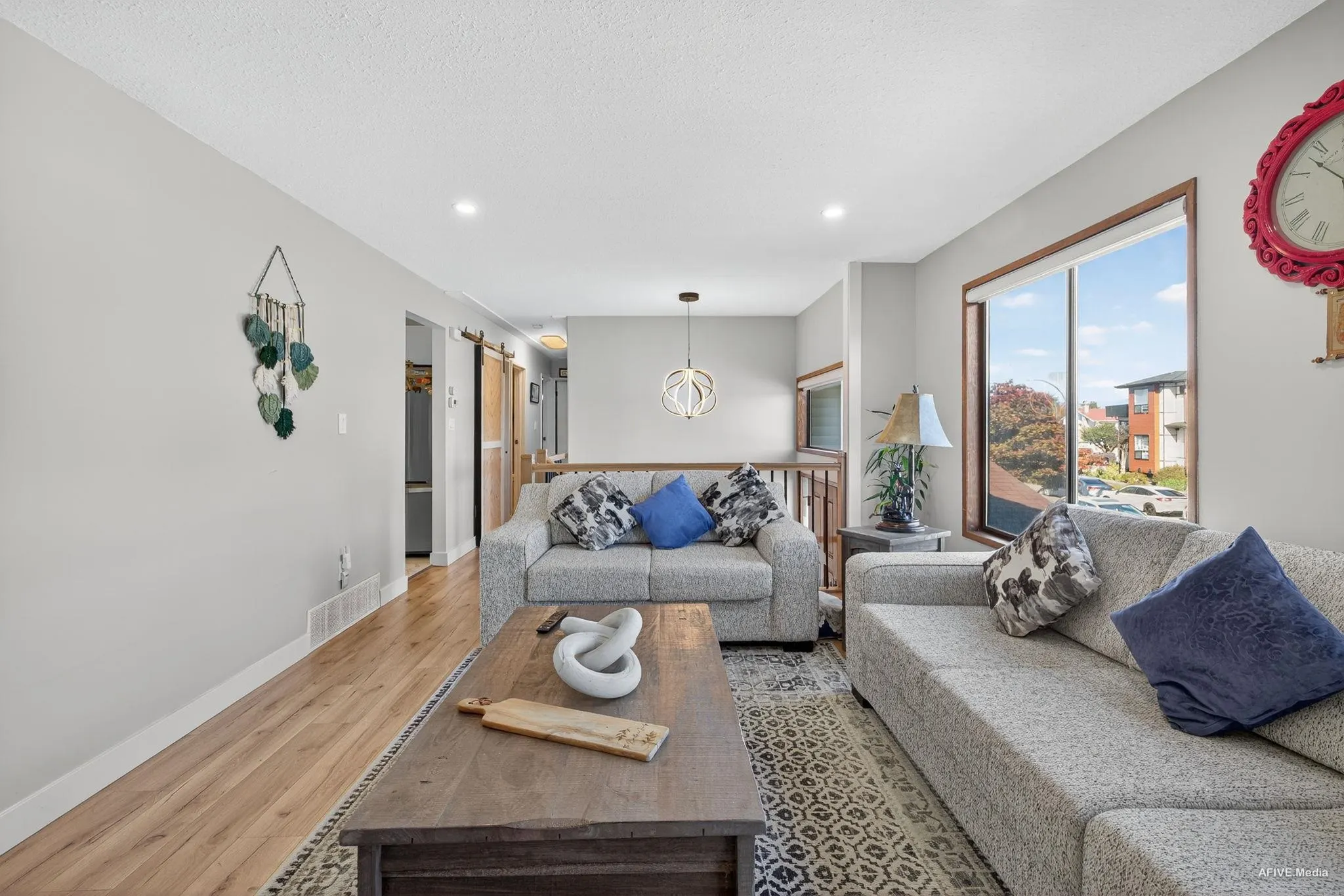 3443 Shuswap Terrace