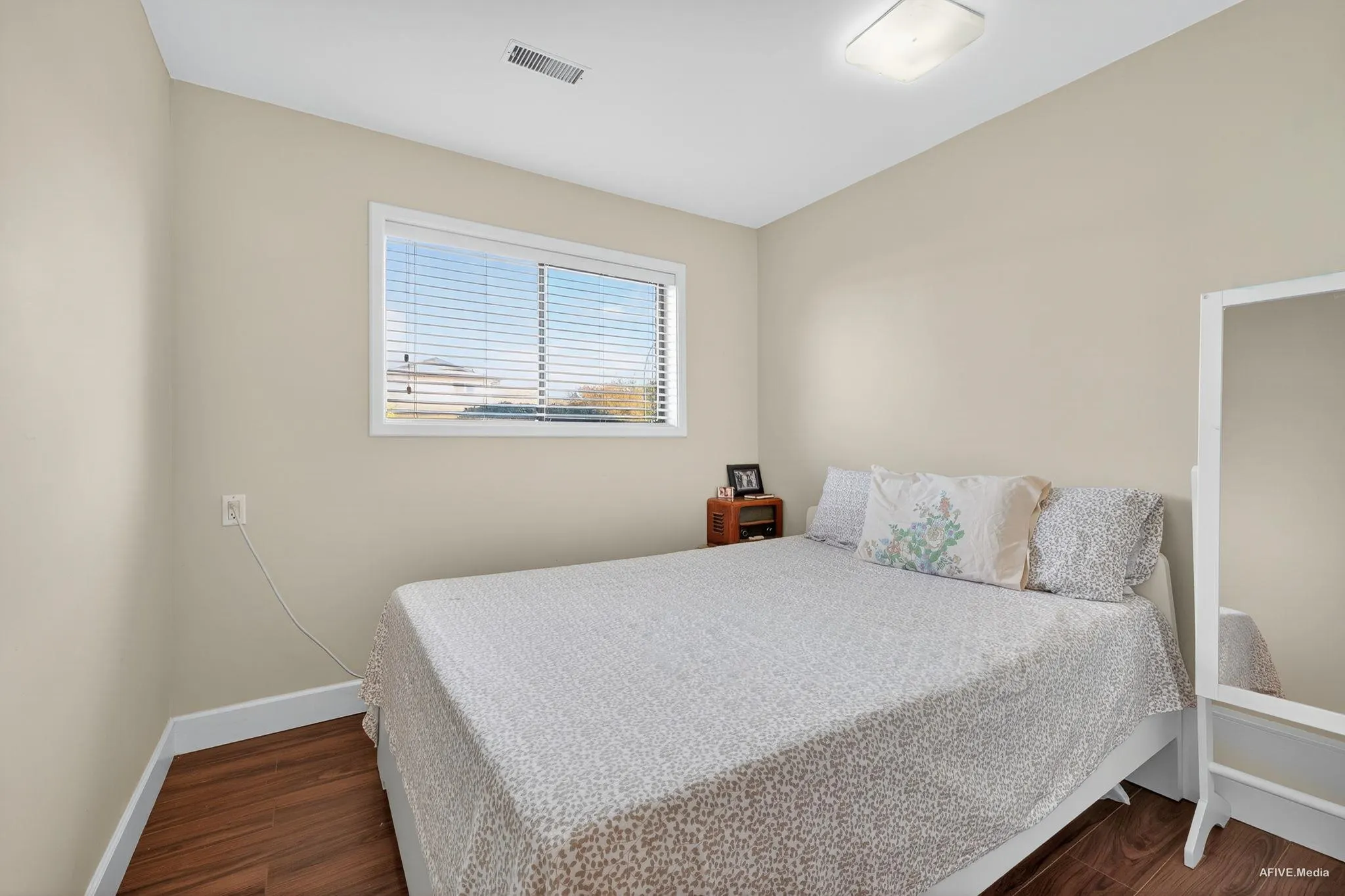 3443 Shuswap Terrace