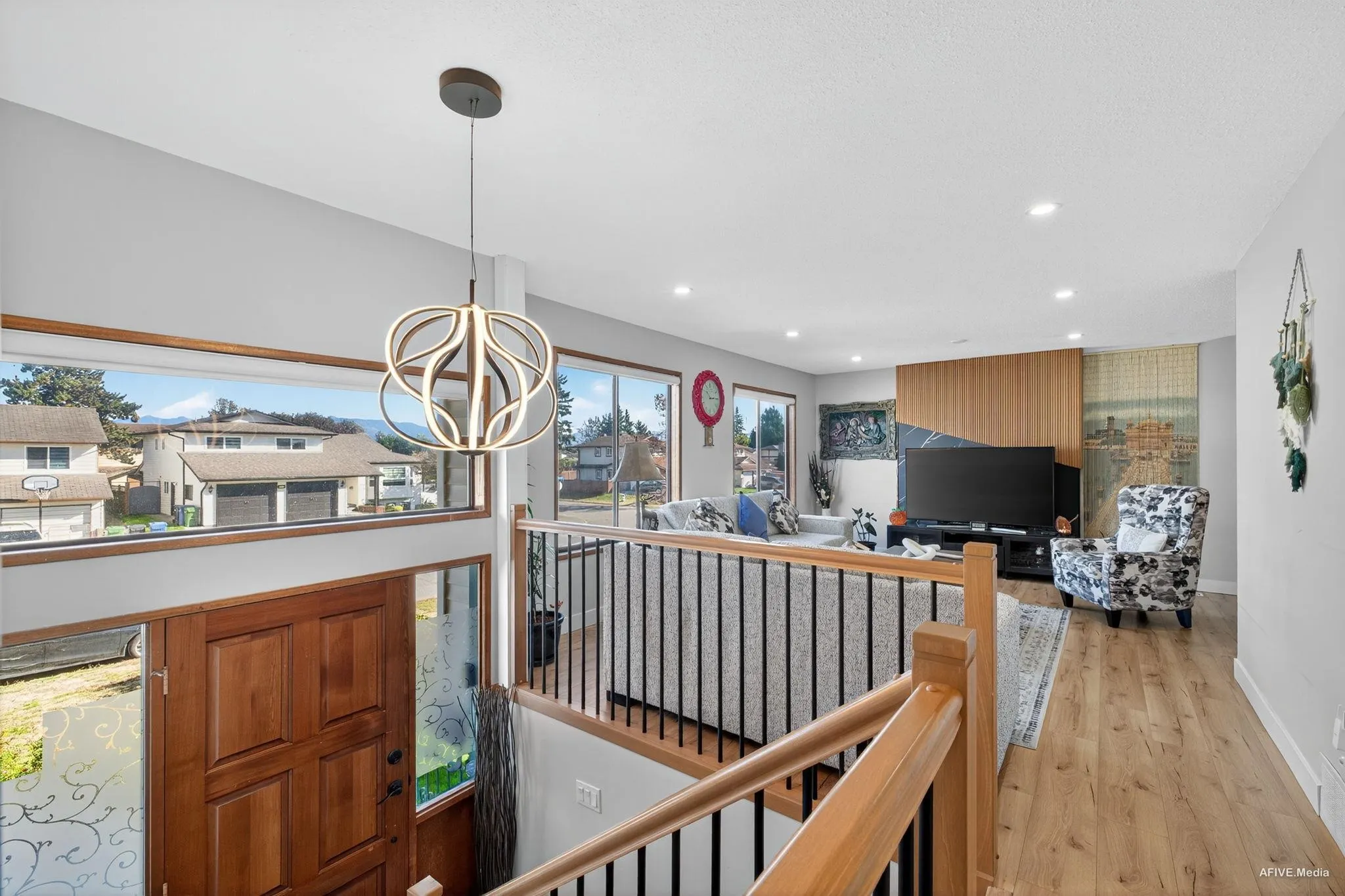 3443 Shuswap Terrace