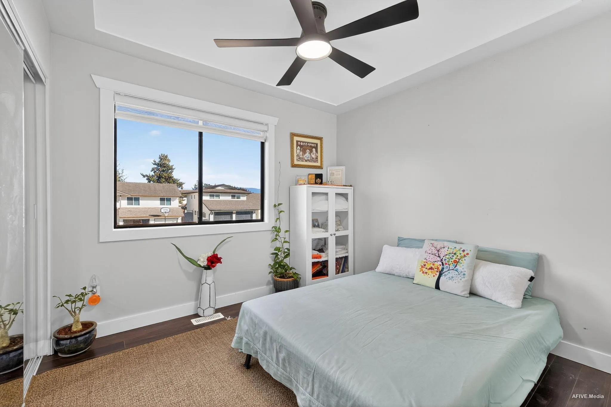 3443 Shuswap Terrace