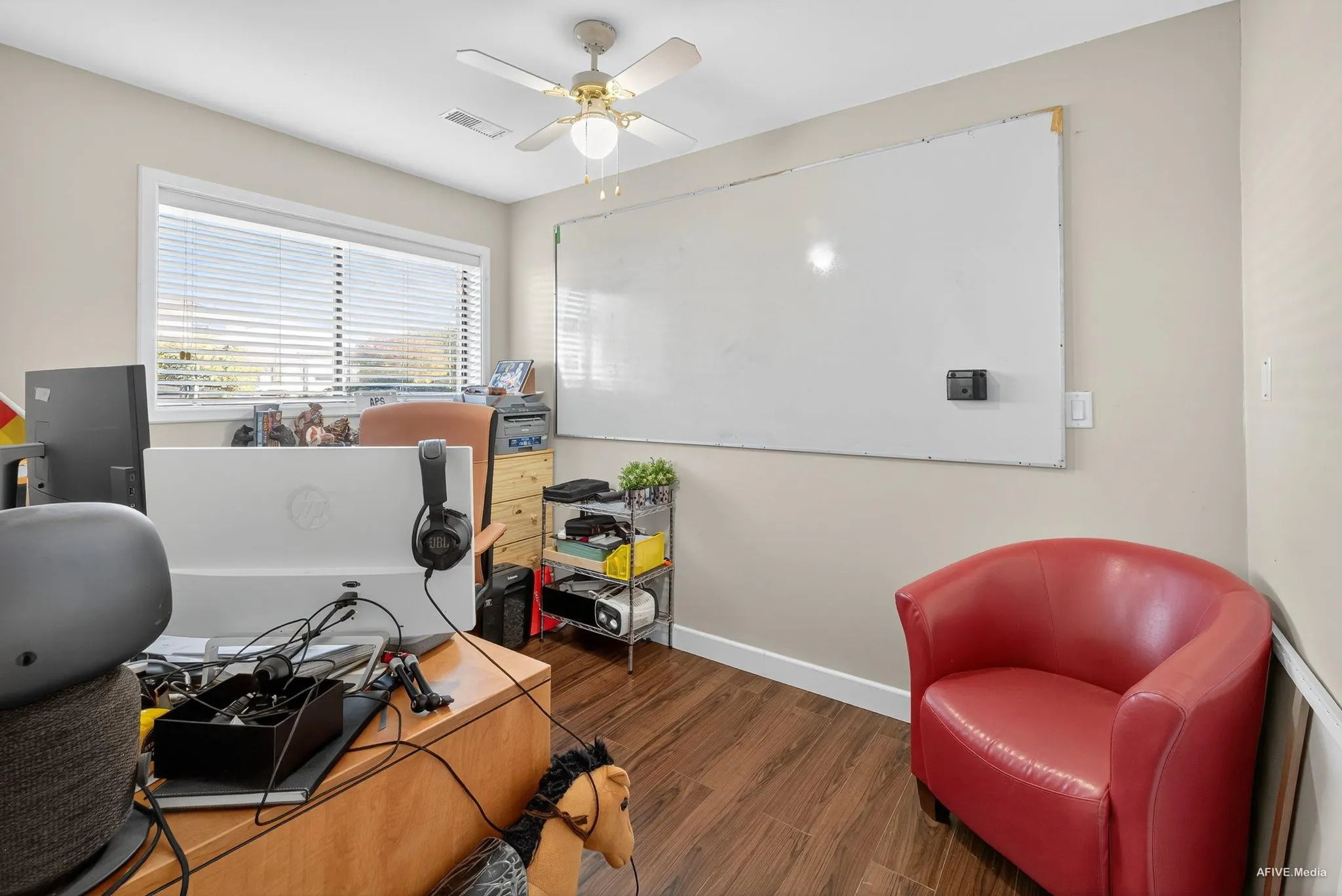 3443 Shuswap Terrace