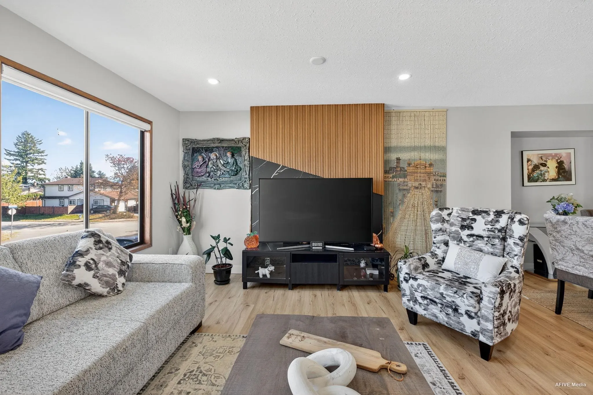 3443 Shuswap Terrace