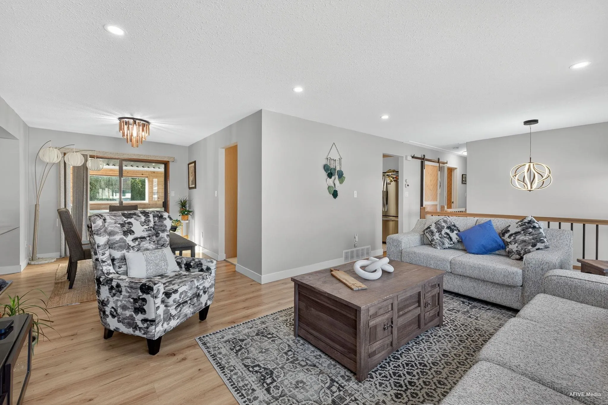 3443 Shuswap Terrace