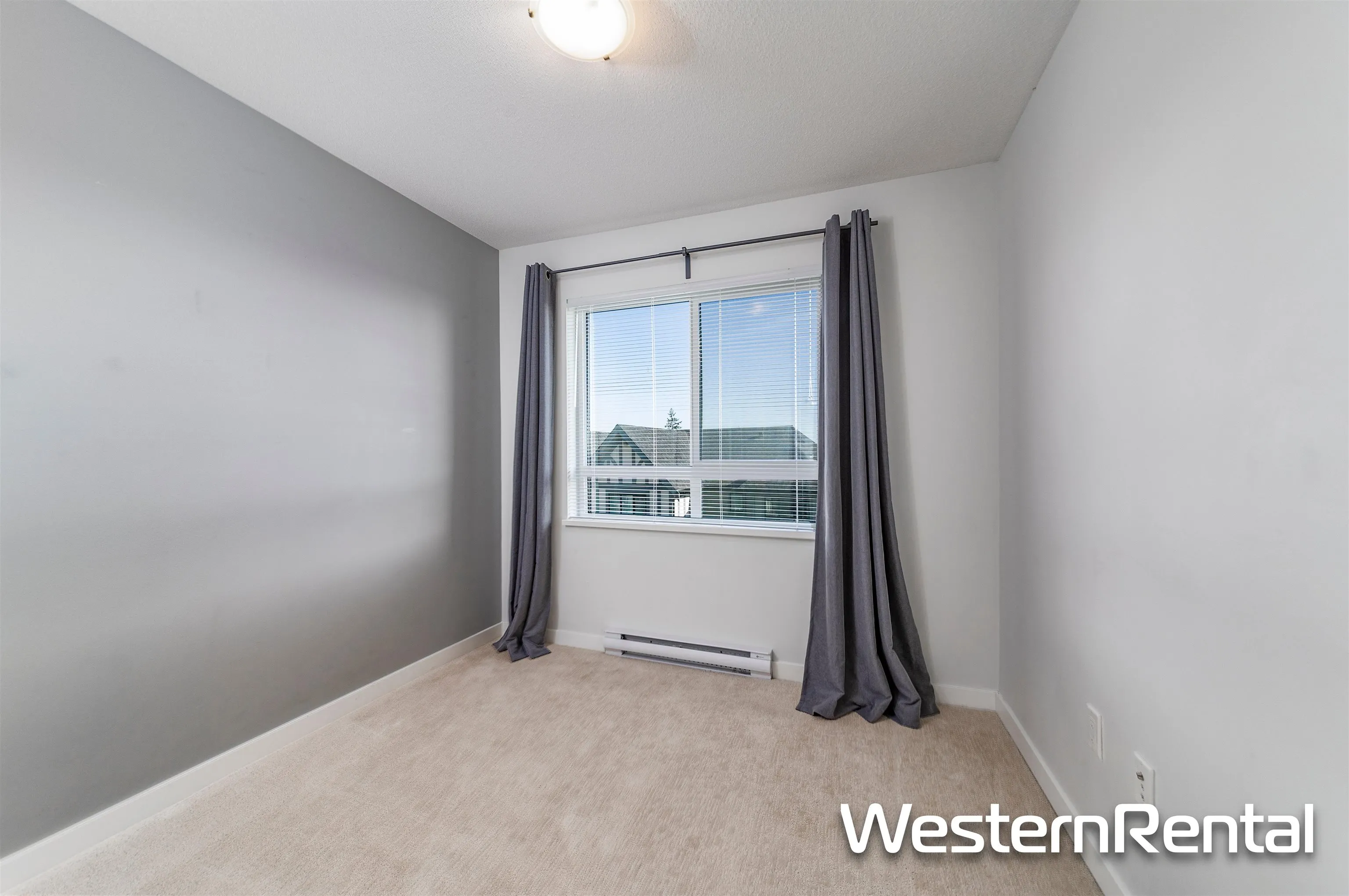 17 3500 Burke Village Promenade