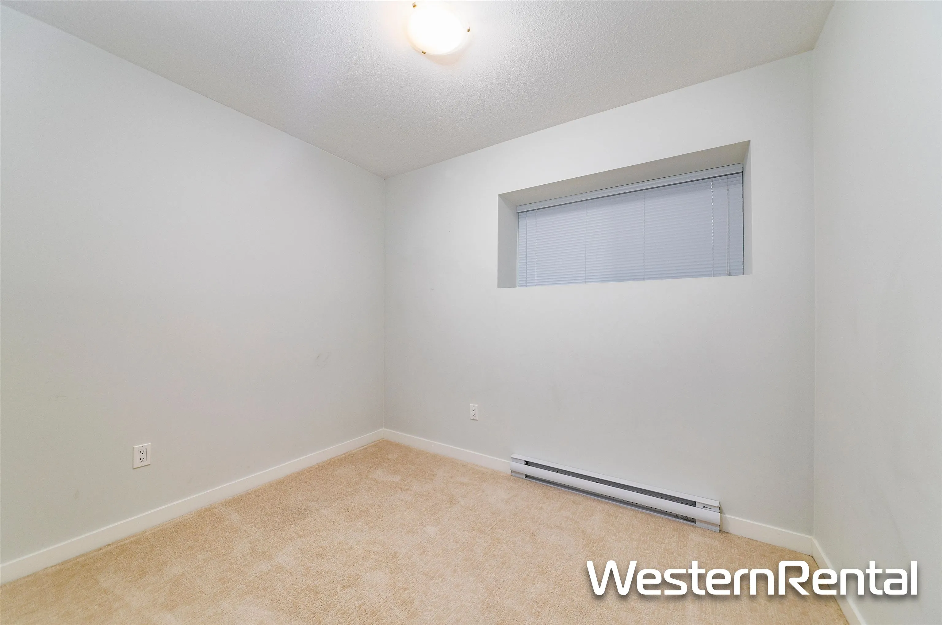 17 3500 Burke Village Promenade
