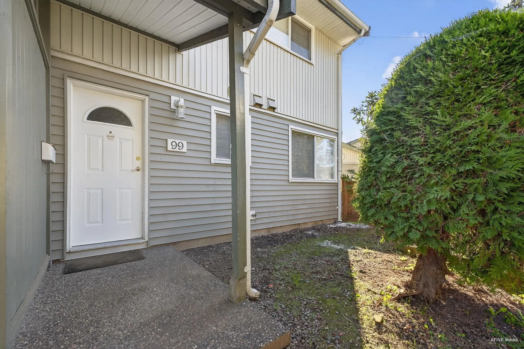 99 45185 Wolfe Road
