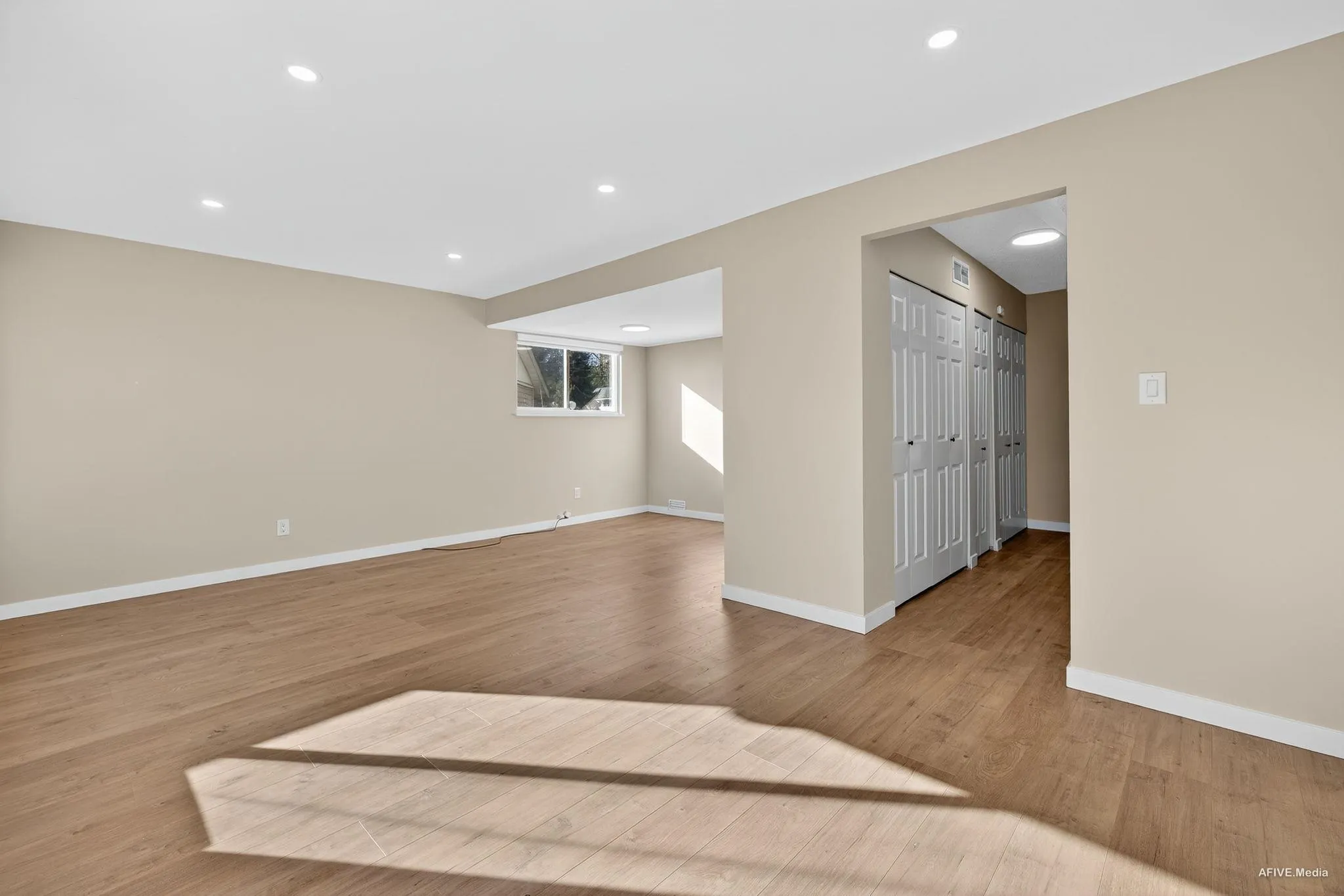 99 45185 Wolfe Road