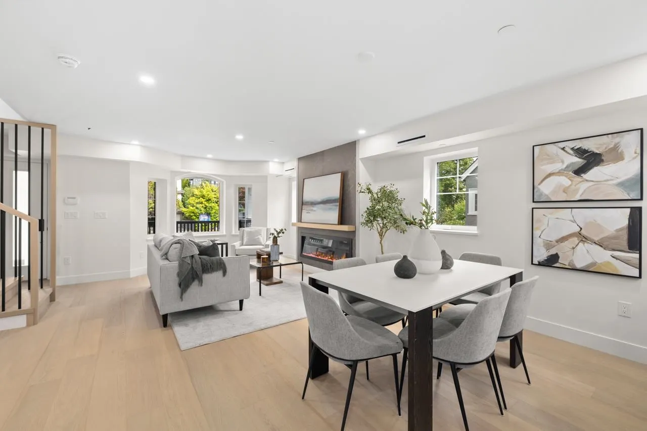 2436 W 49th Avenue