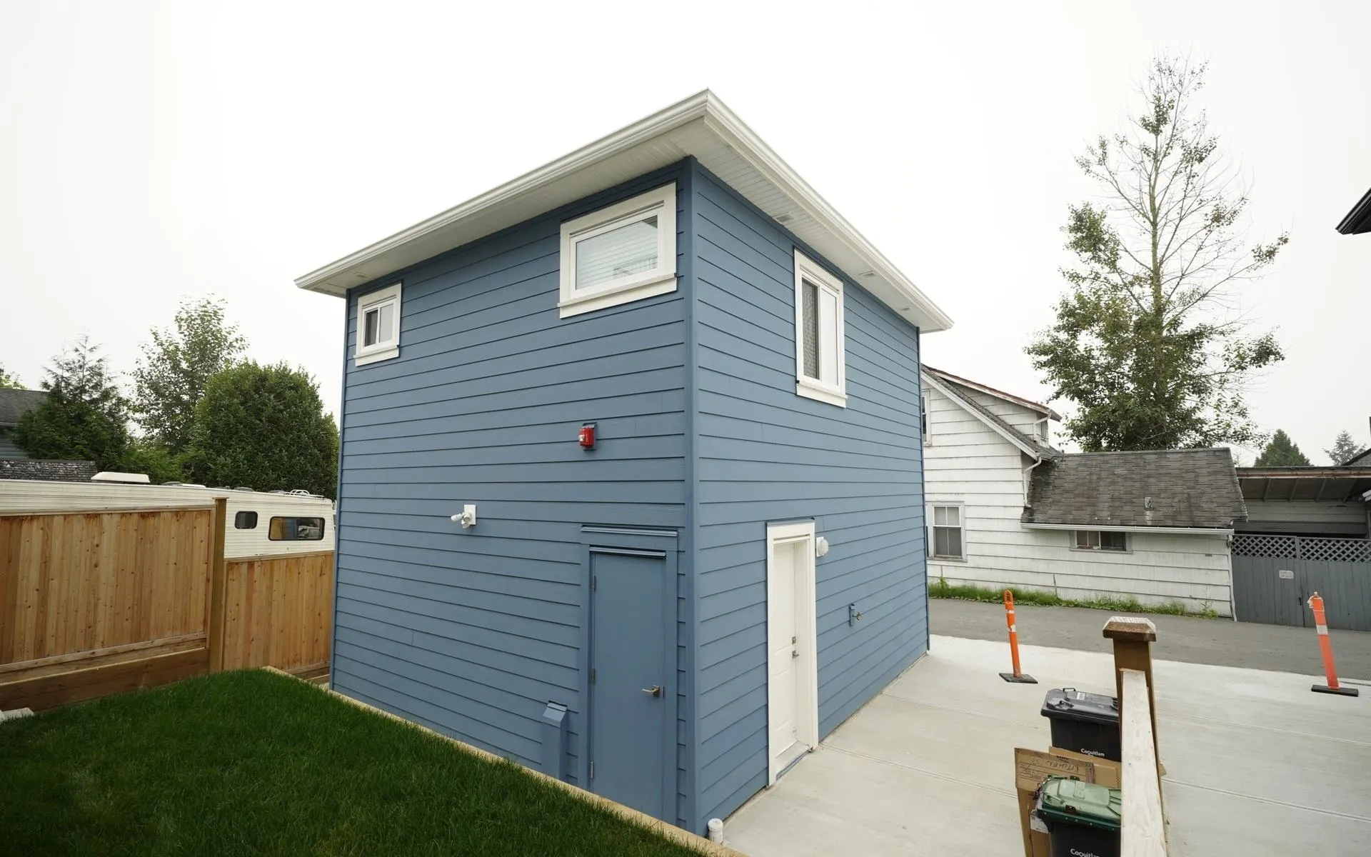 Laneway 1044 Quadling Avenue