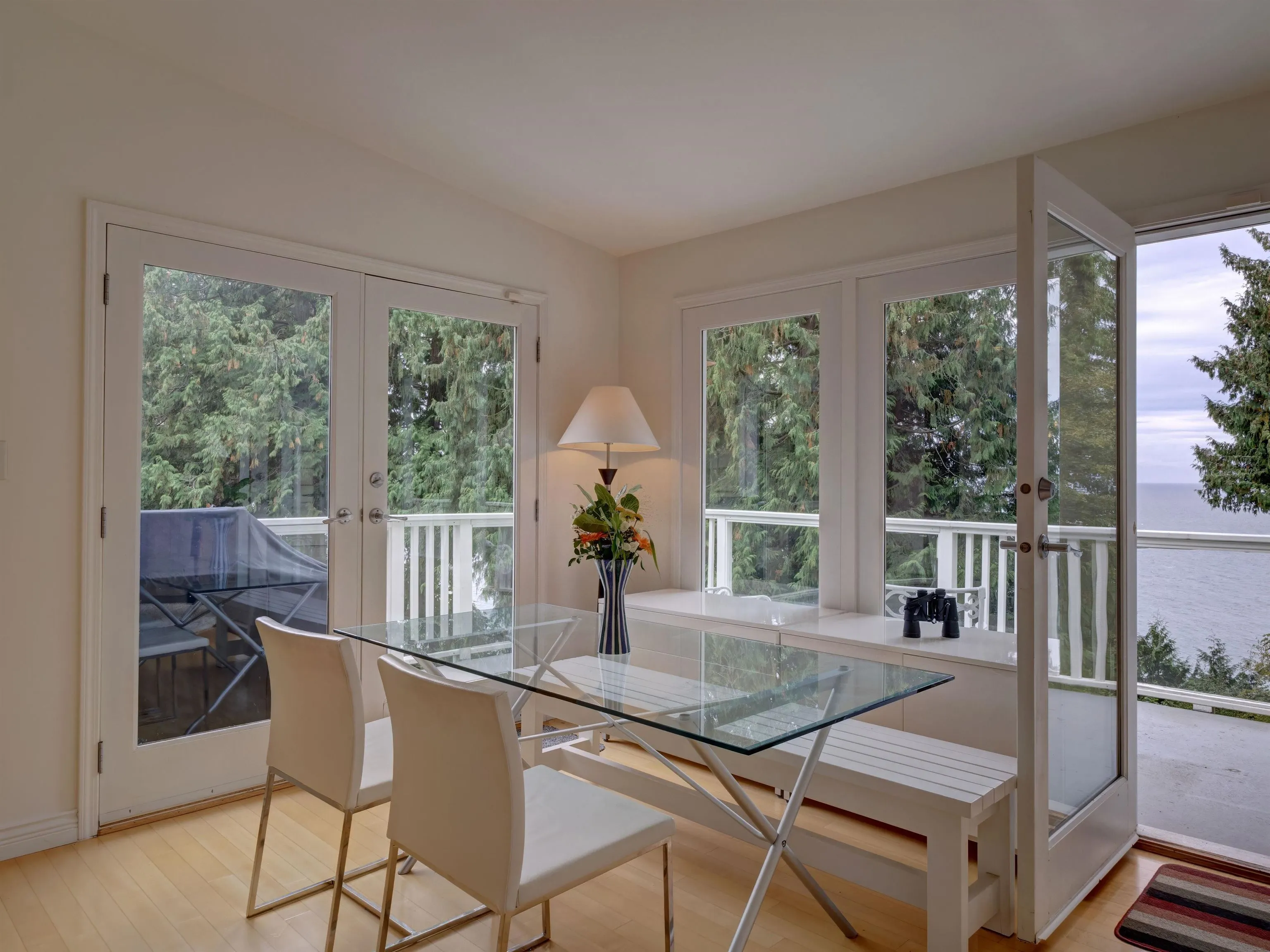 4947 Sunshine Coast Highway