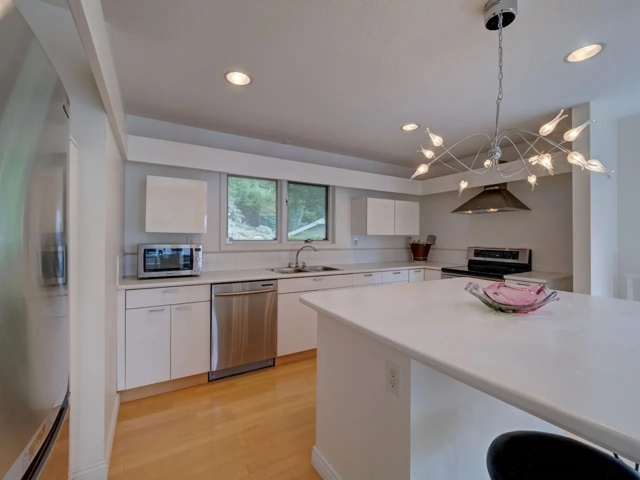 4947 Sunshine Coast Highway