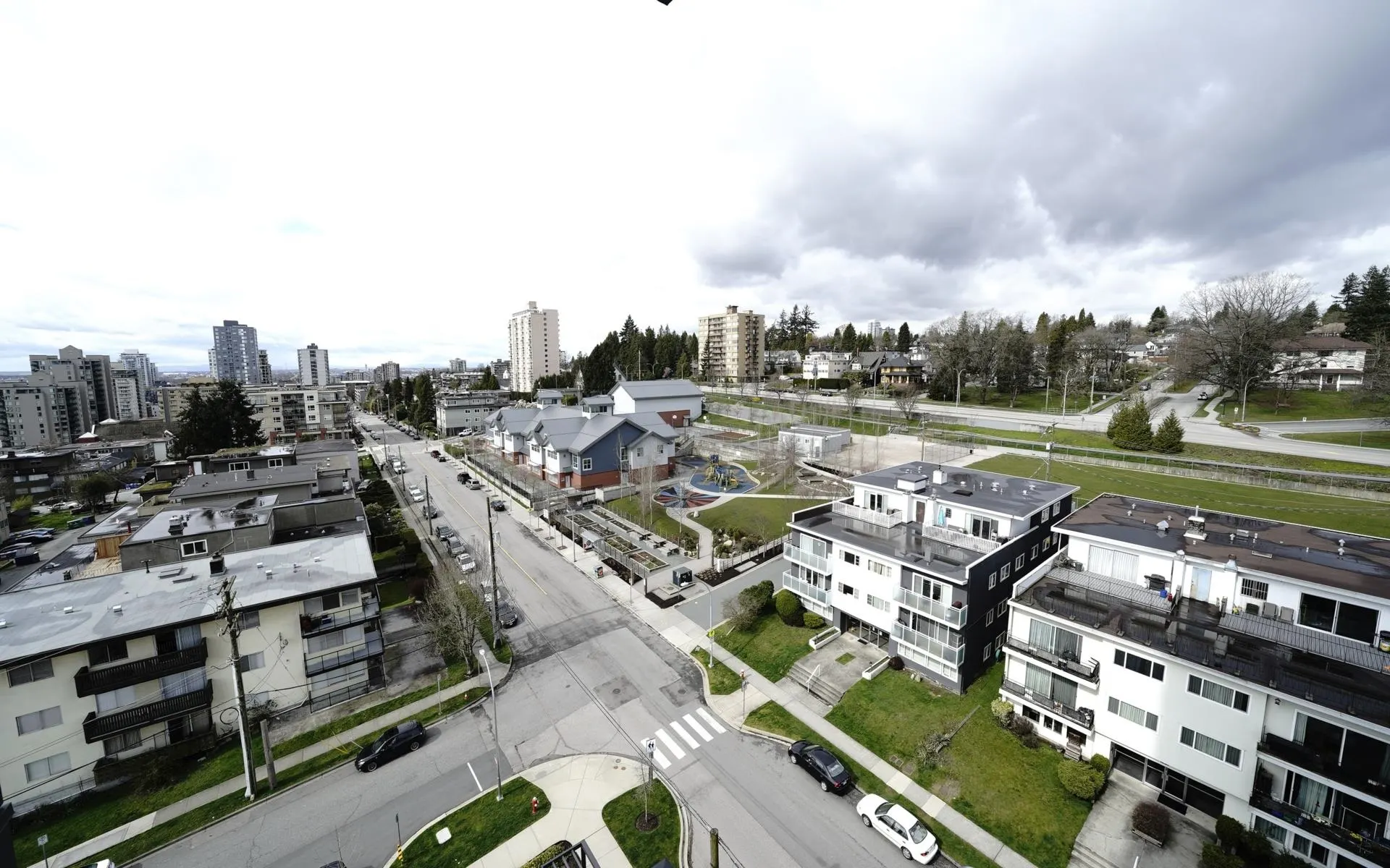 906 188 Agnes Street