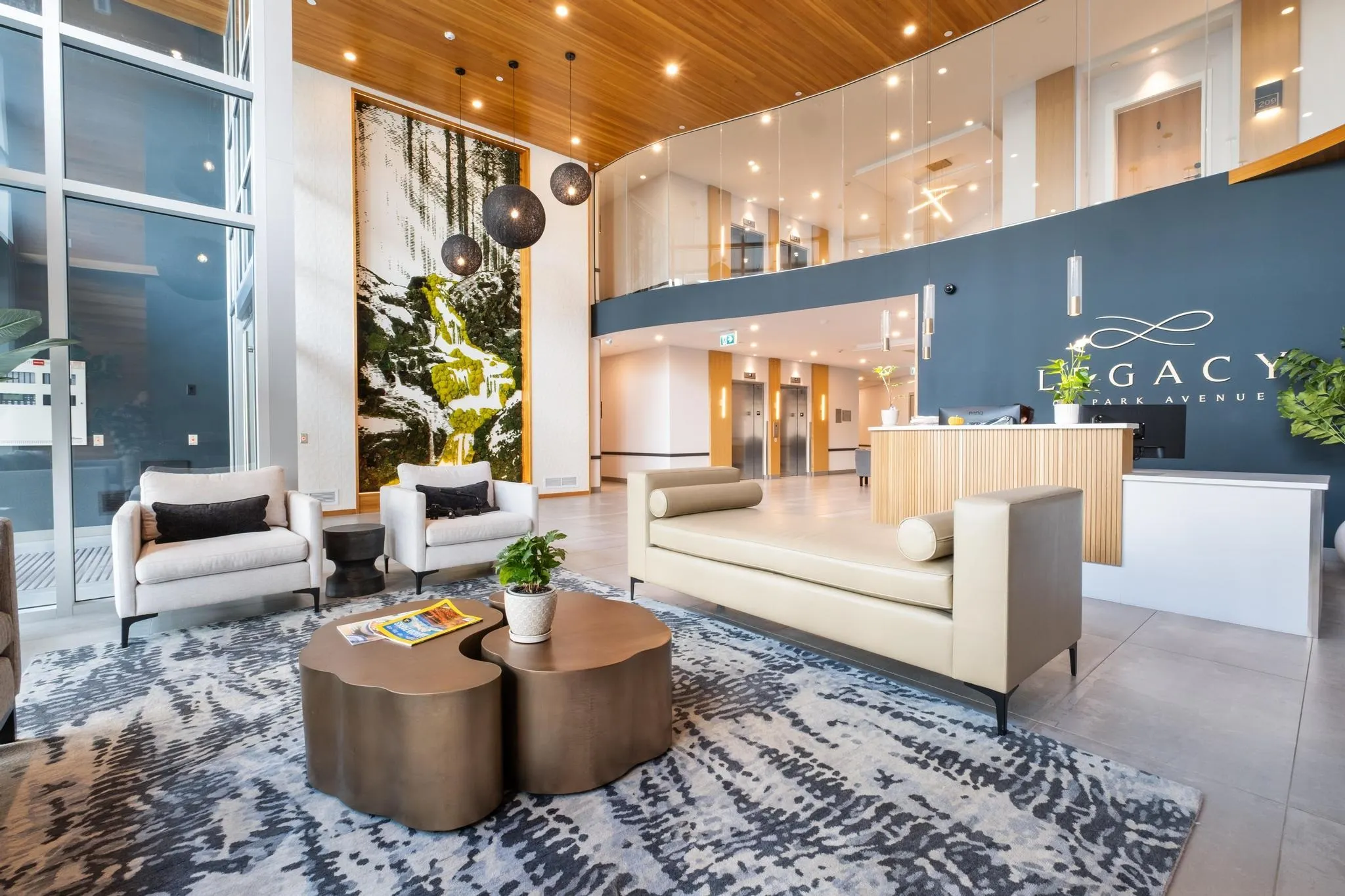511 20416 Park Avenue