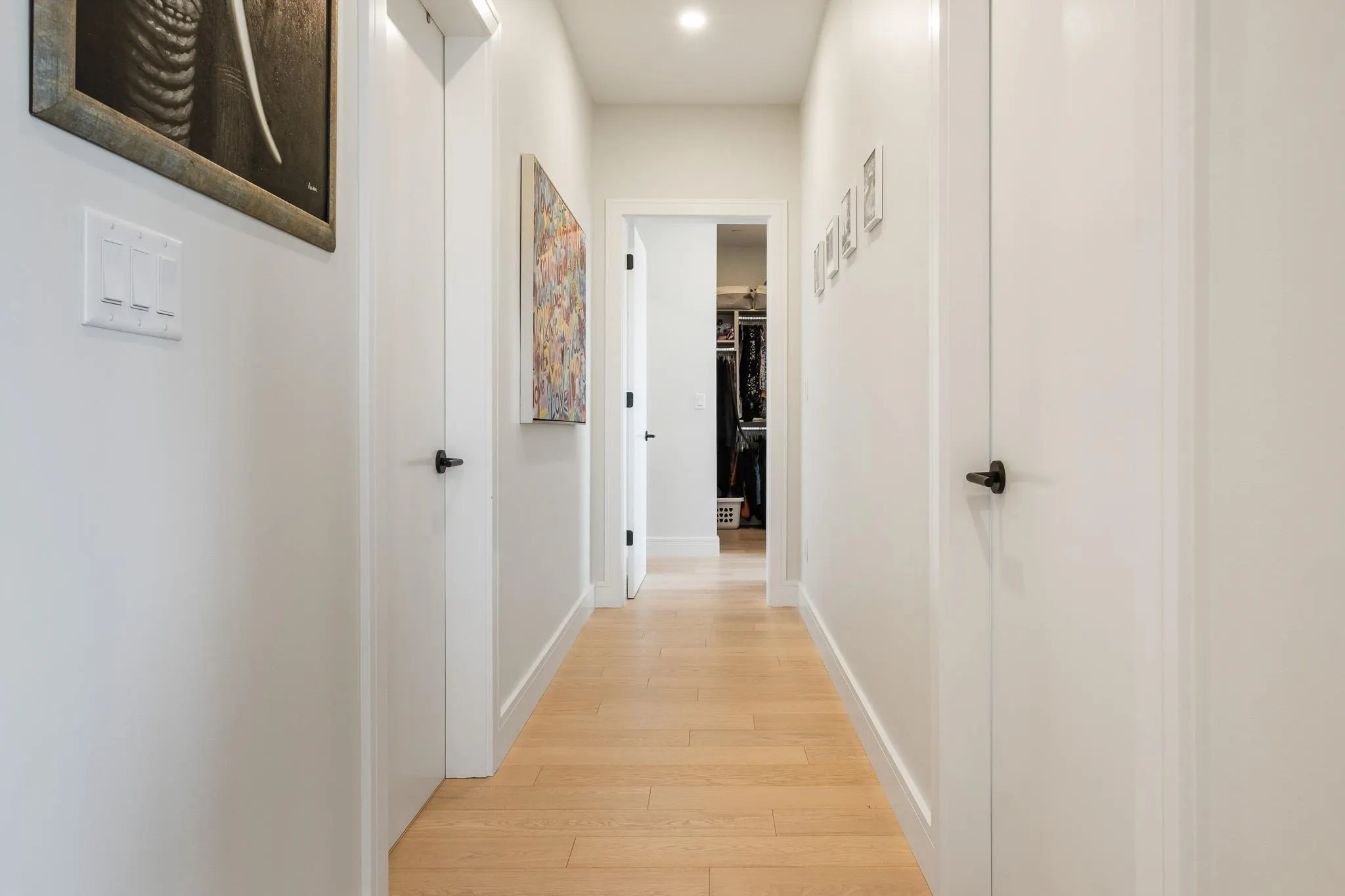 511 20416 Park Avenue