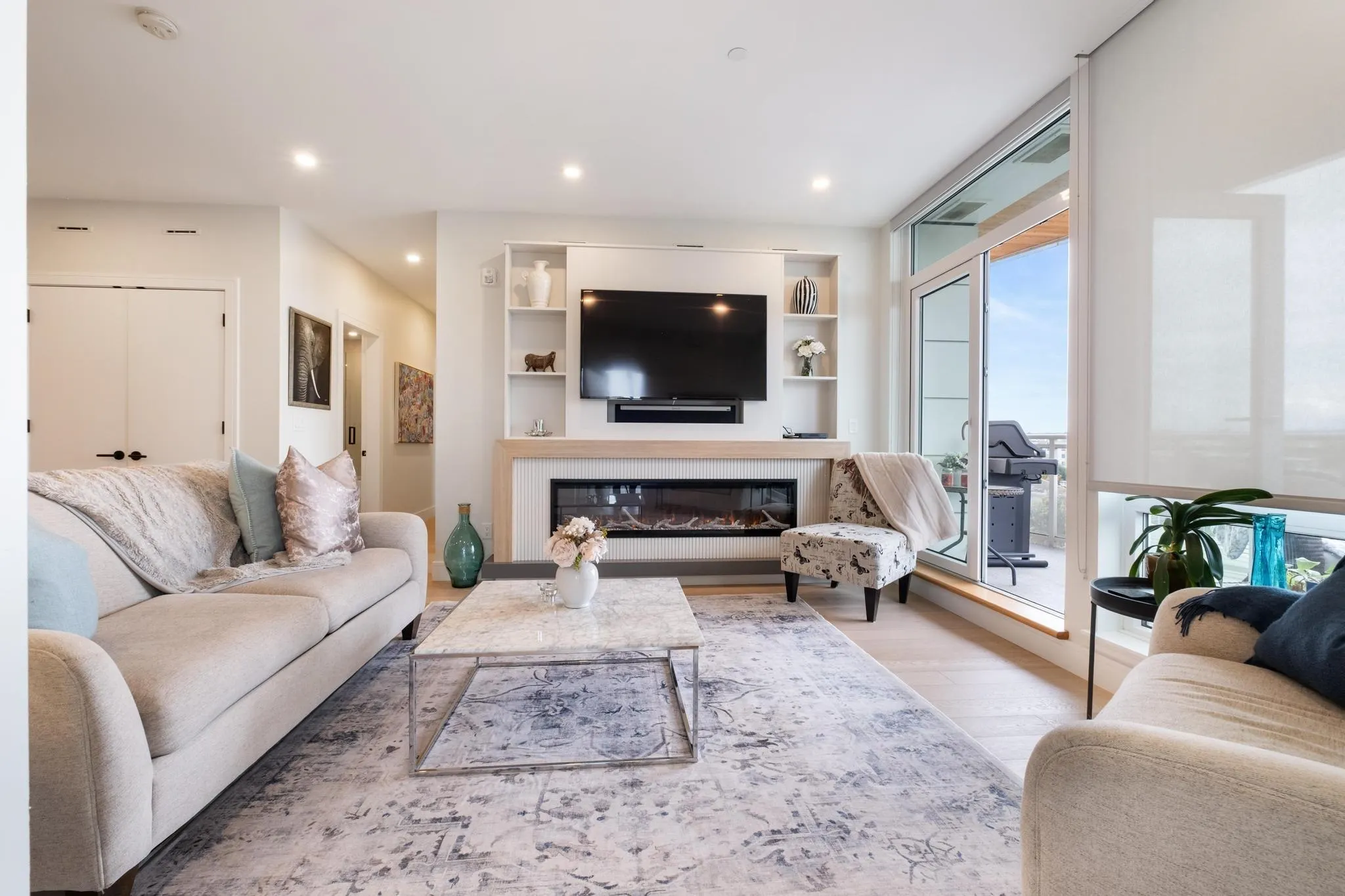 511 20416 Park Avenue