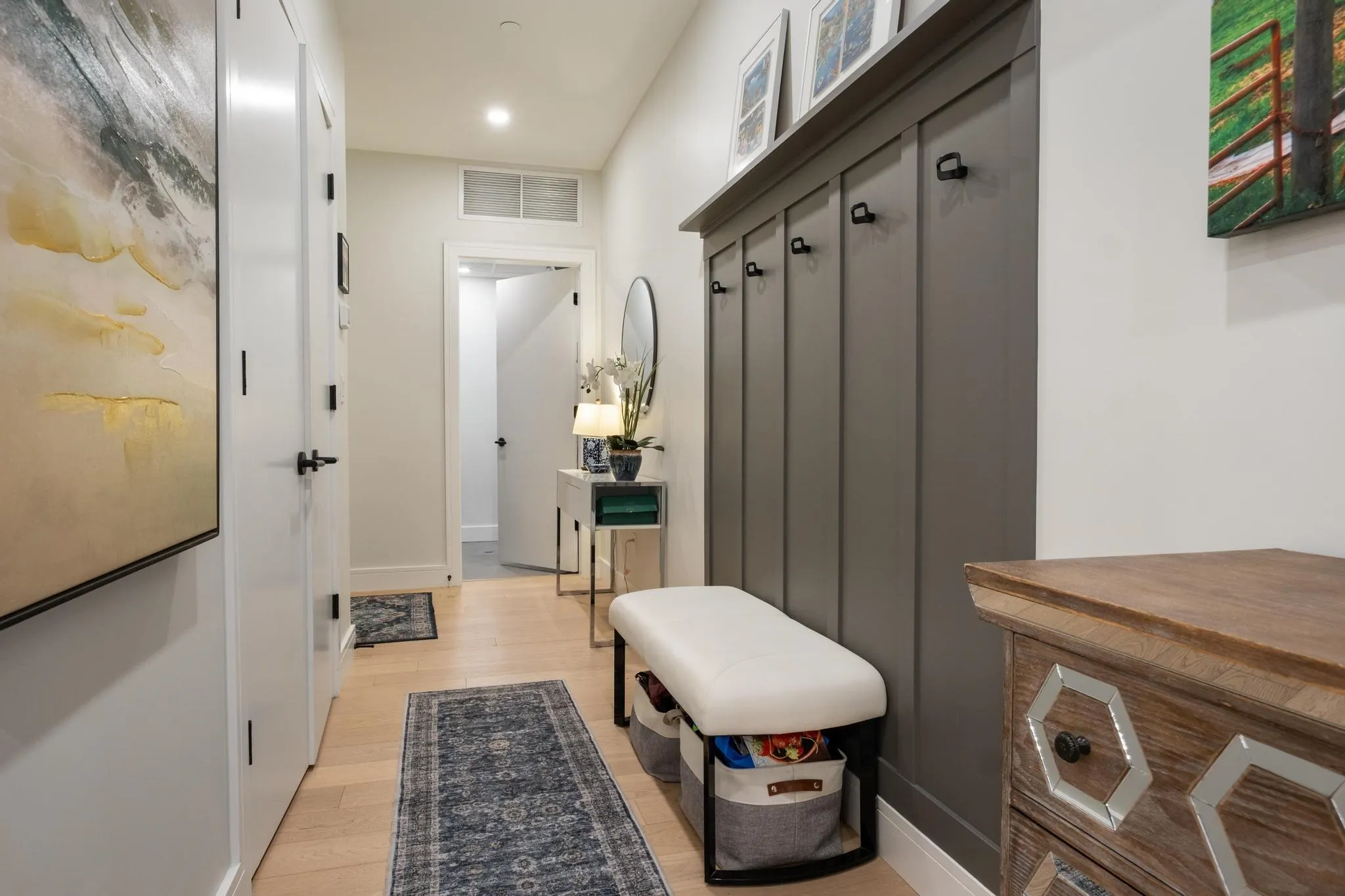 511 20416 Park Avenue