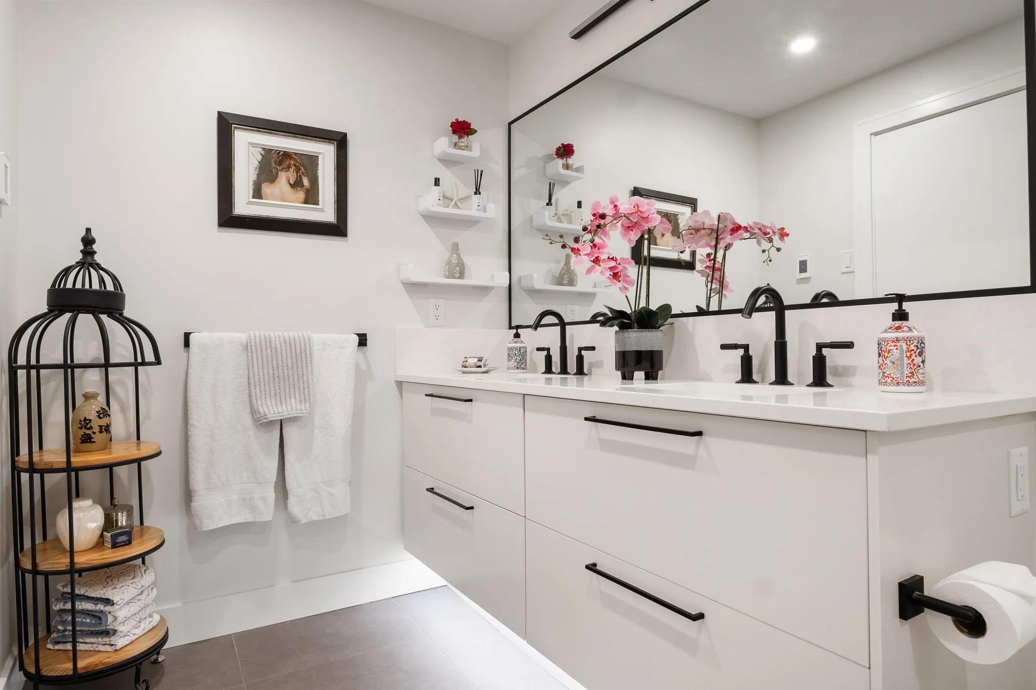 511 20416 Park Avenue