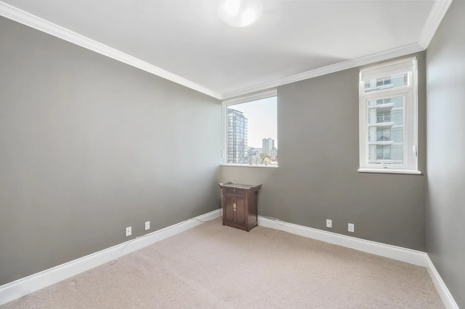 100X 1777 Bayshore Drive